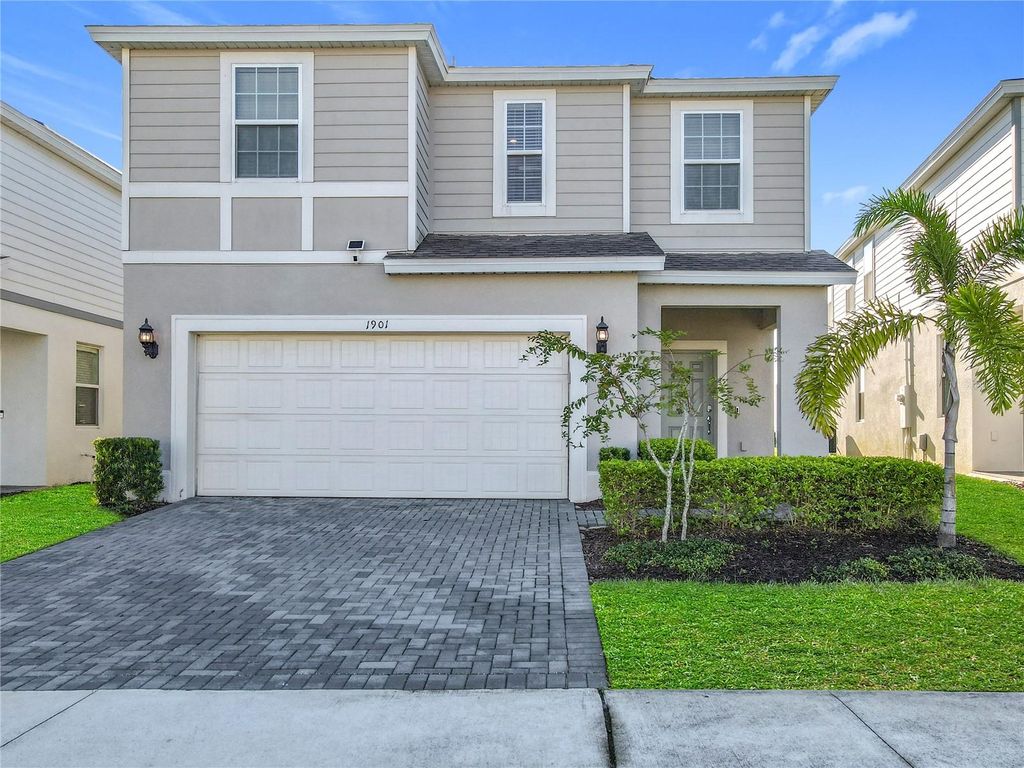 Photo of 1901 Summer Drive, Davenport, FL 33897 (MLS # O6349833)