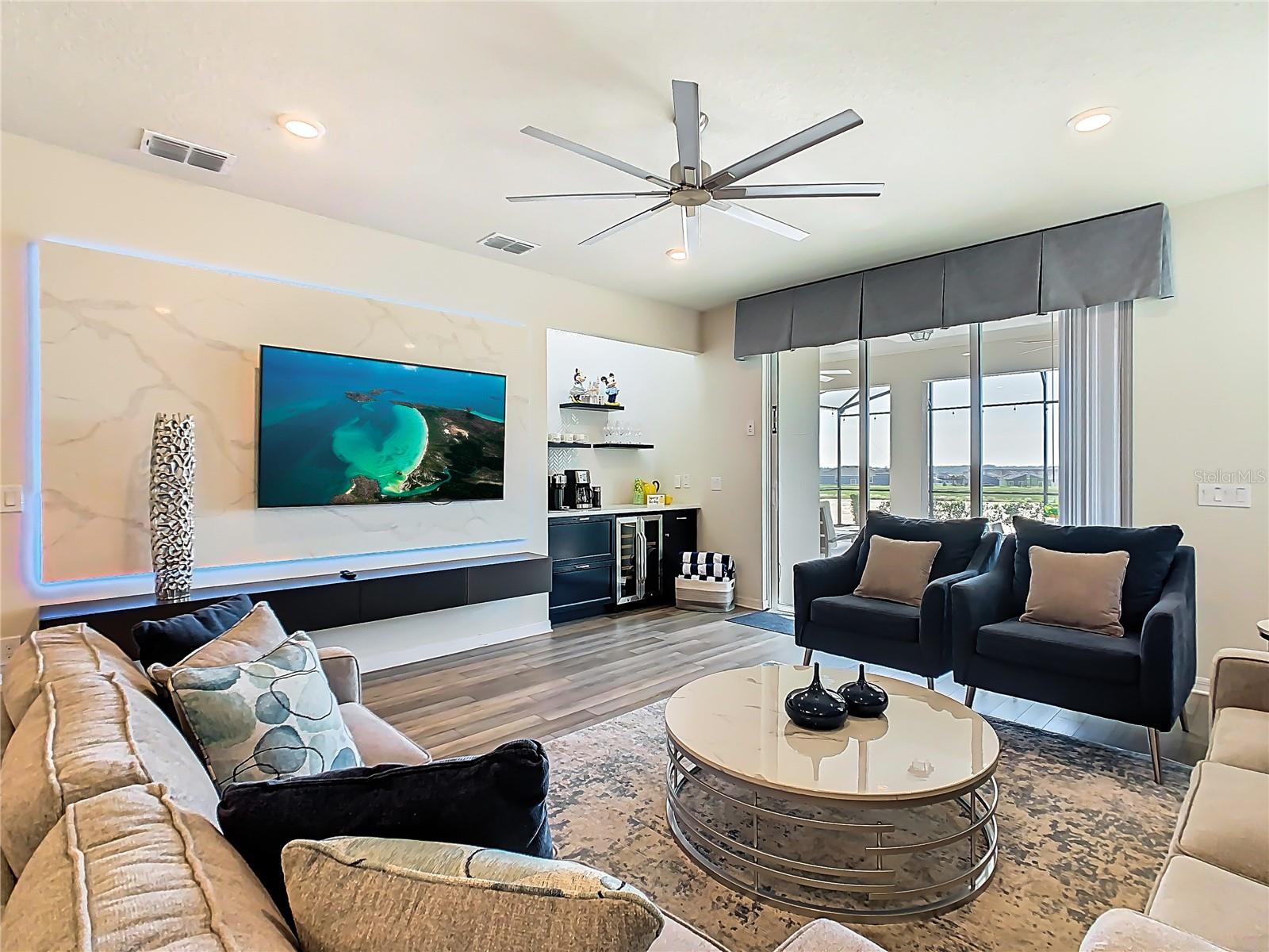 WINDSOR ISLAND RESIDENCE - Residential