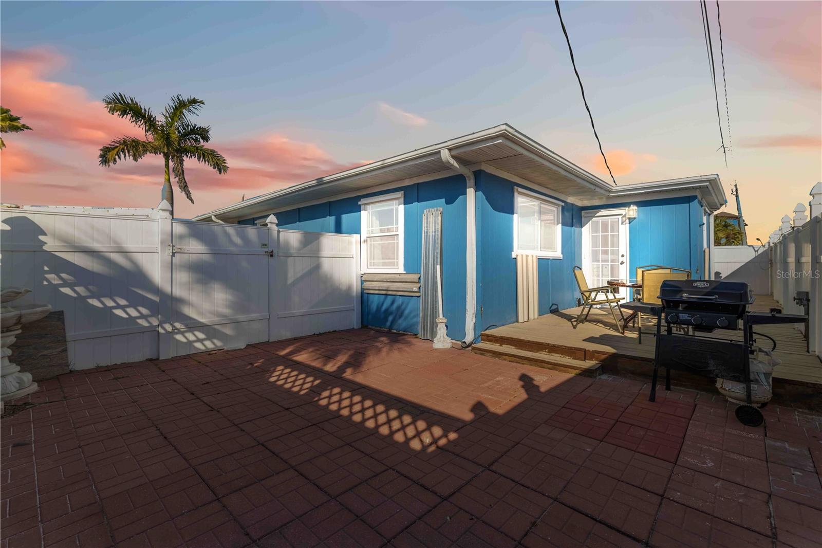 MIRA MAR - Residential