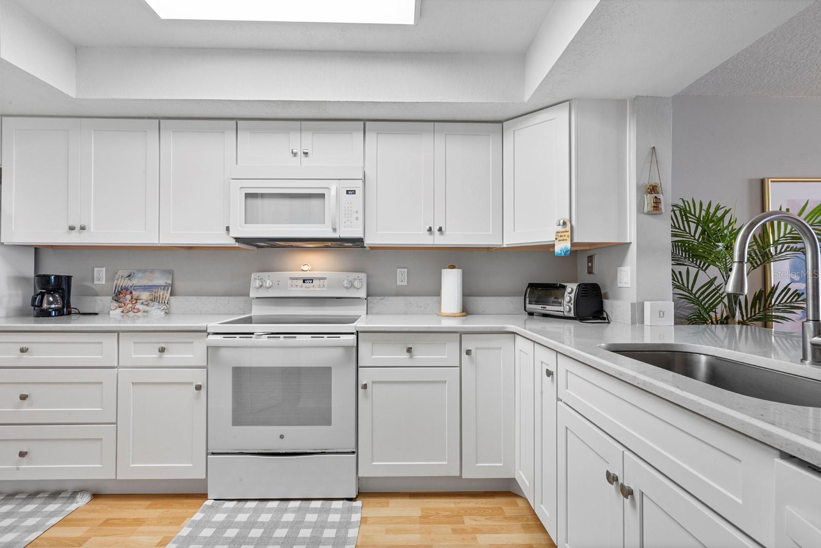 YOUNG & METZNER REALTY CO RESUB - Residential