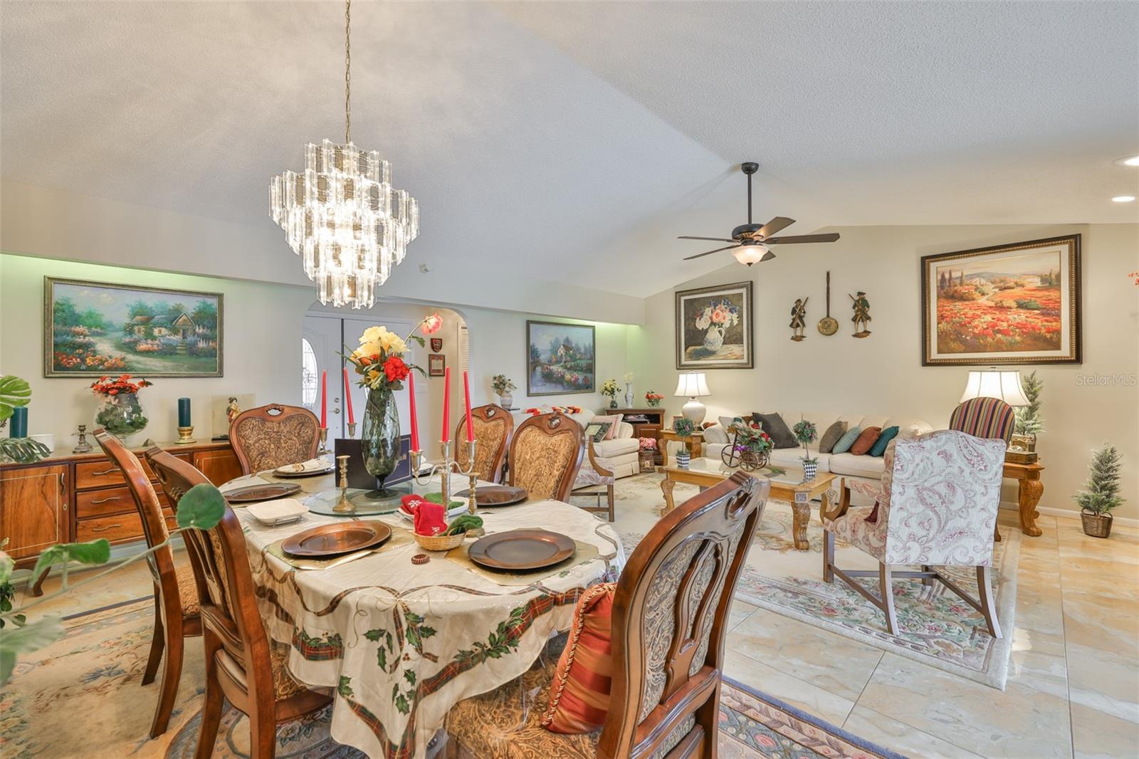 CALOOSA COUNTRY CLUB ESTATES U - Residential