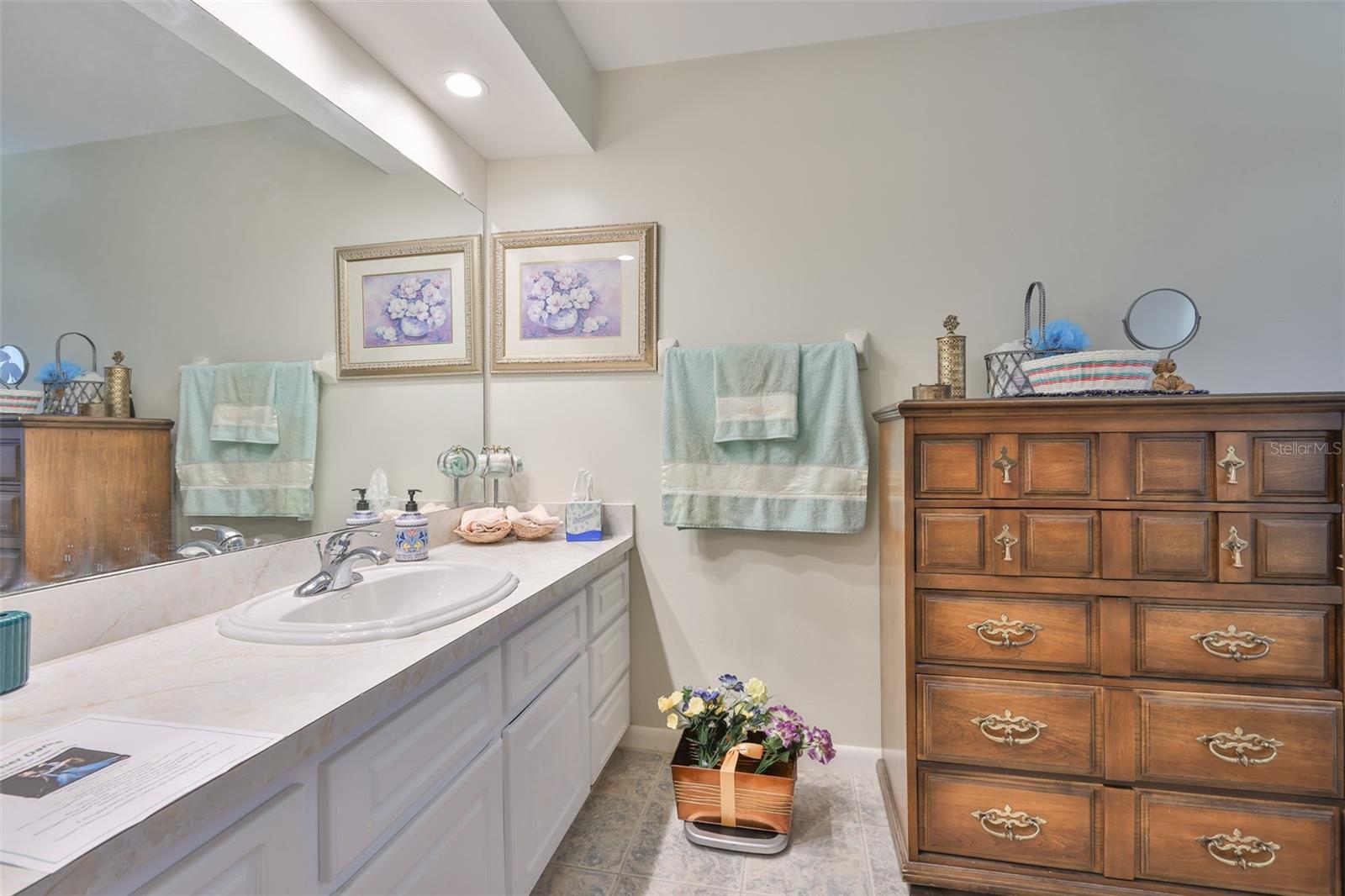 CALOOSA COUNTRY CLUB ESTATES U - Residential