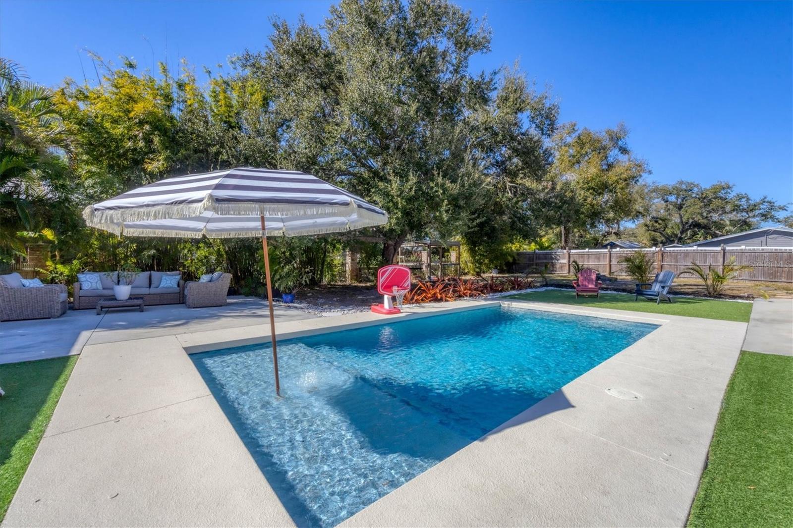 A R ANTHONYS SUB OF PT SEC14&23 T34 R17 - Residential