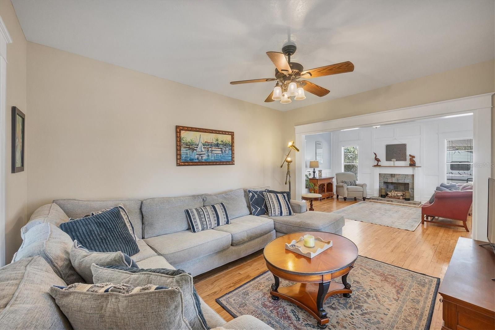 A R ANTHONYS SUB OF PT SEC14&23 T34 R17 - Residential