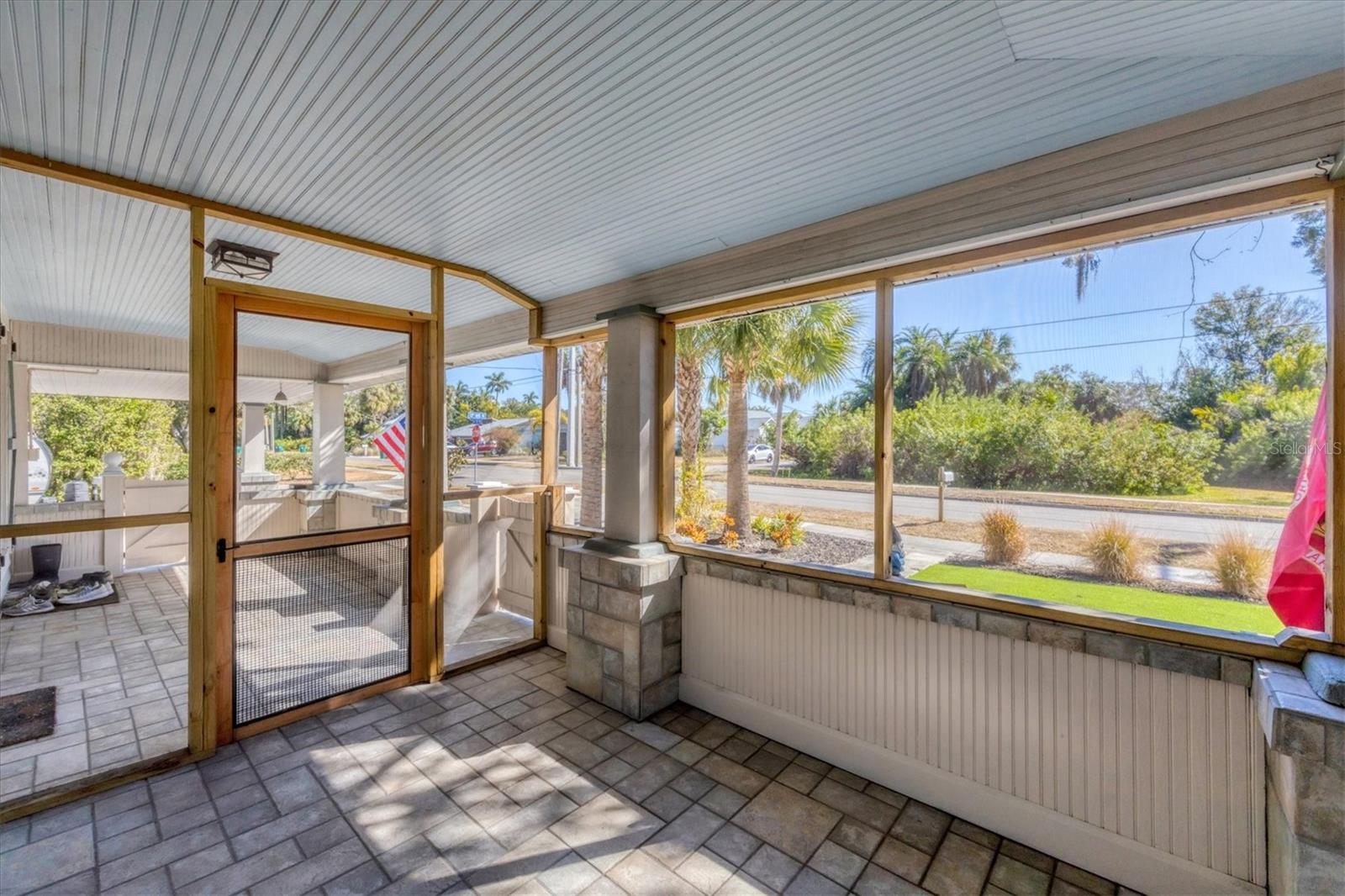 A R ANTHONYS SUB OF PT SEC14&23 T34 R17 - Residential