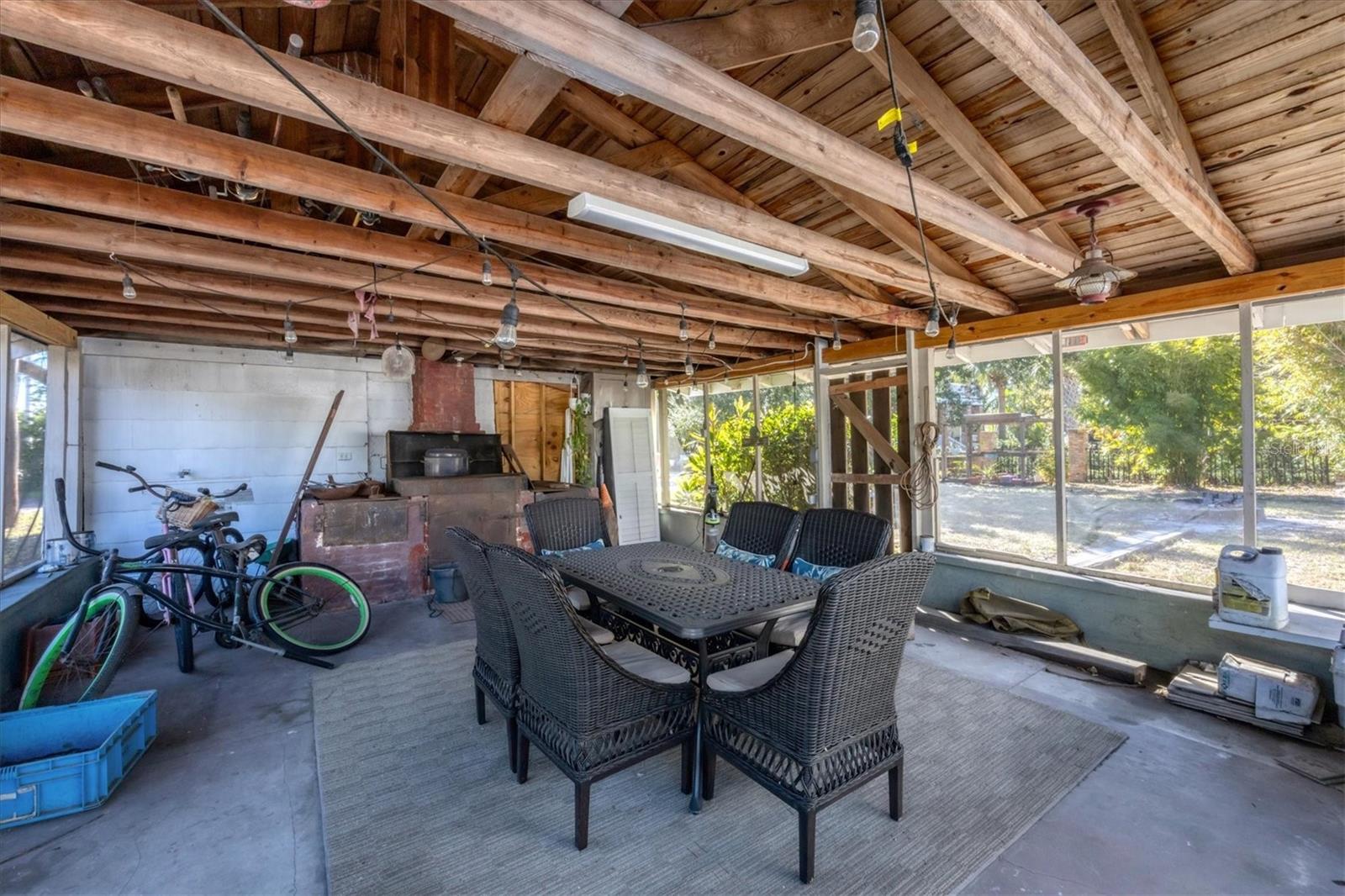 A R ANTHONYS SUB OF PT SEC14&23 T34 R17 - Residential