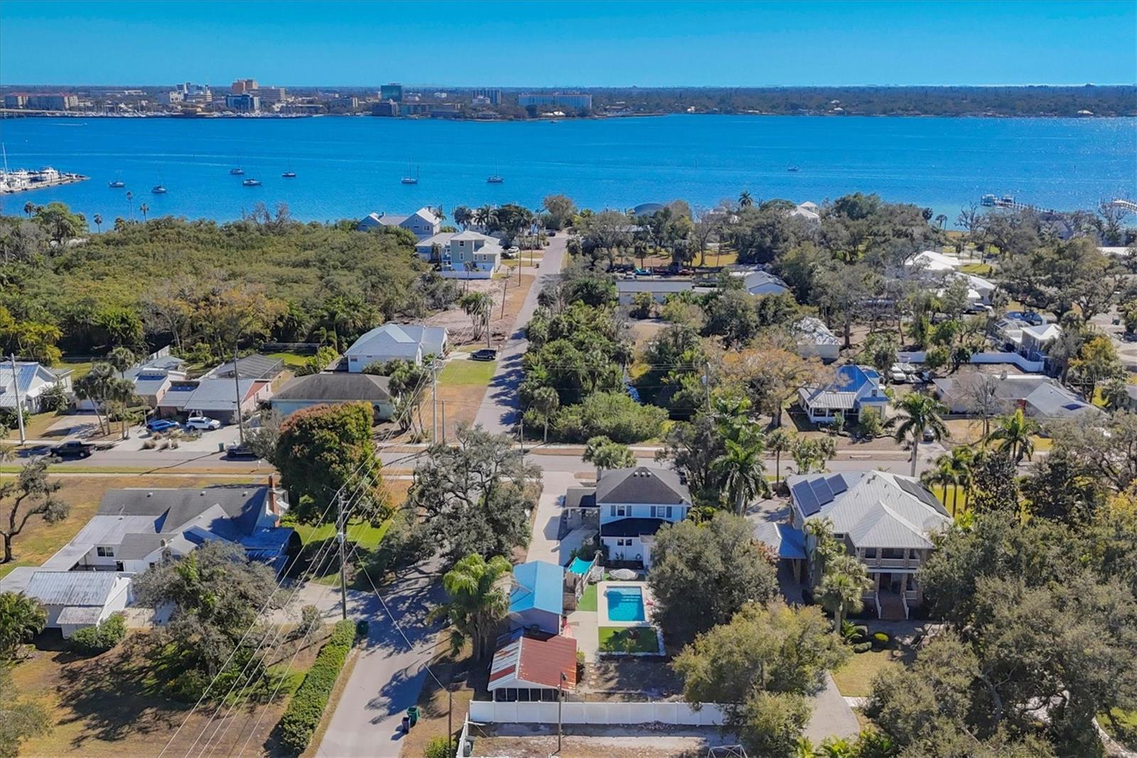 A R ANTHONYS SUB OF PT SEC14&23 T34 R17 - Residential