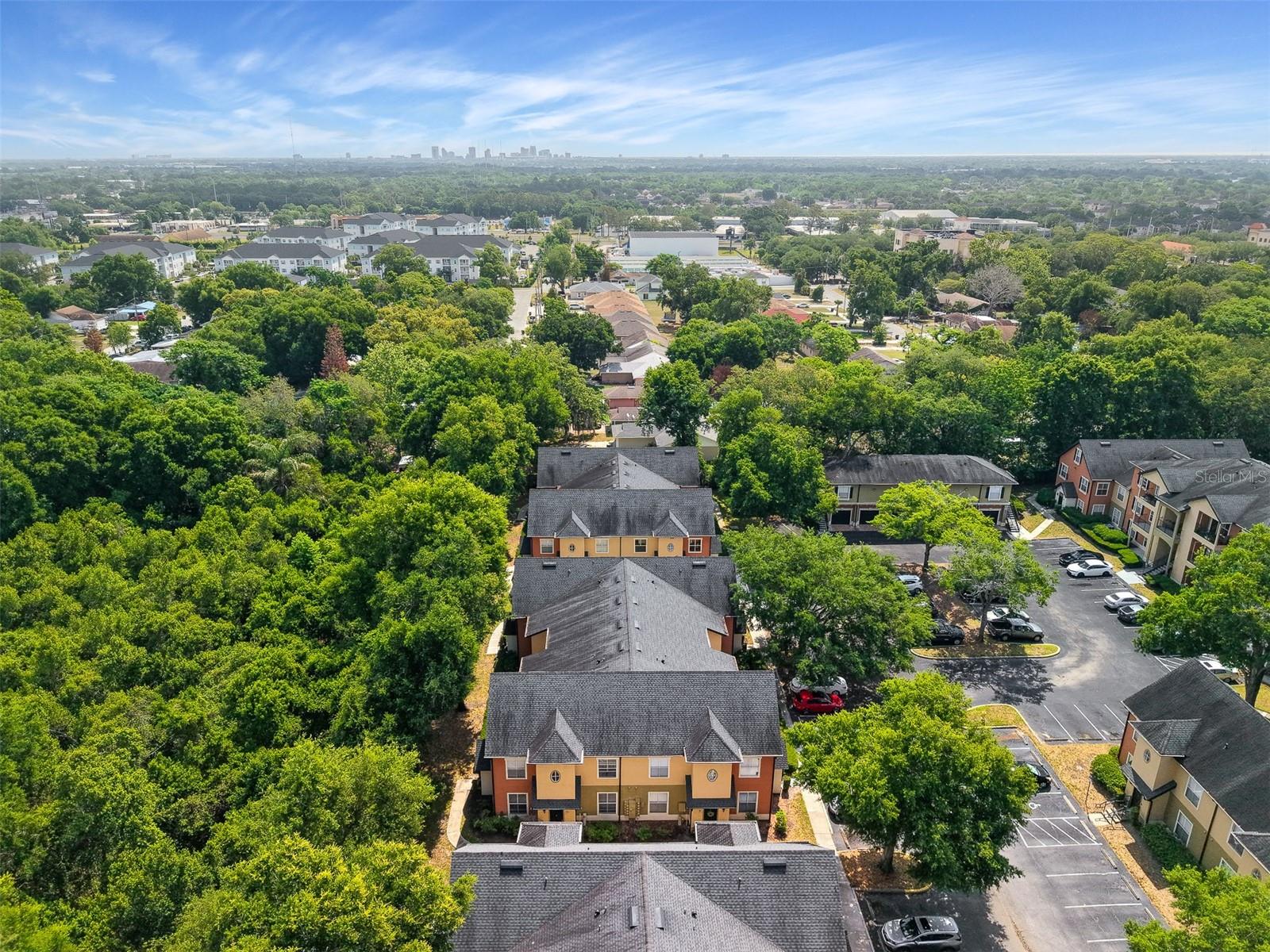 FOUNTAINS/METRO WEST - Residential