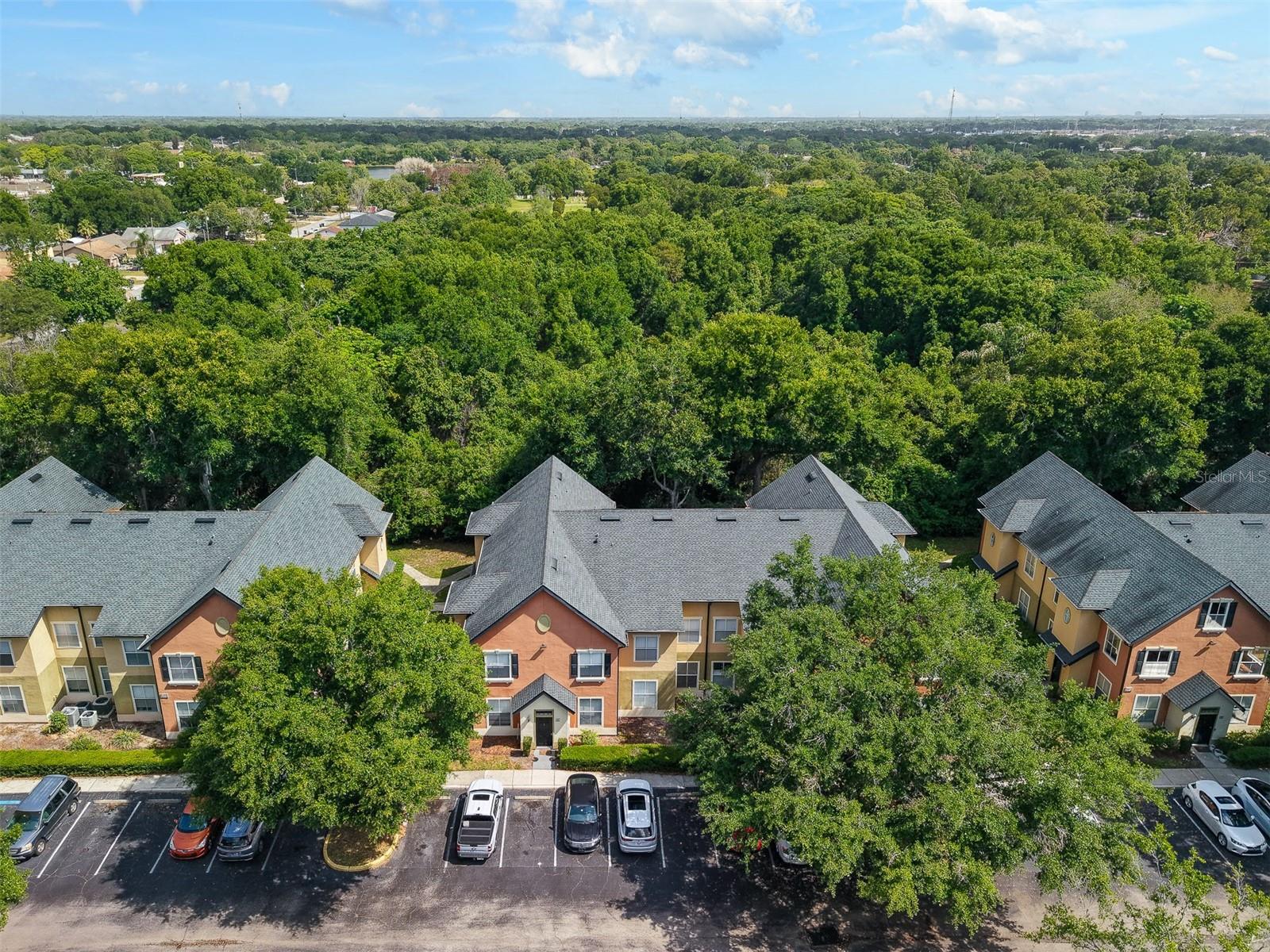 FOUNTAINS/METRO WEST - Residential