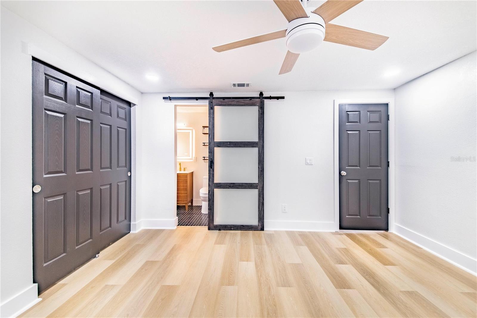 WINCHESTER PARK - Residential