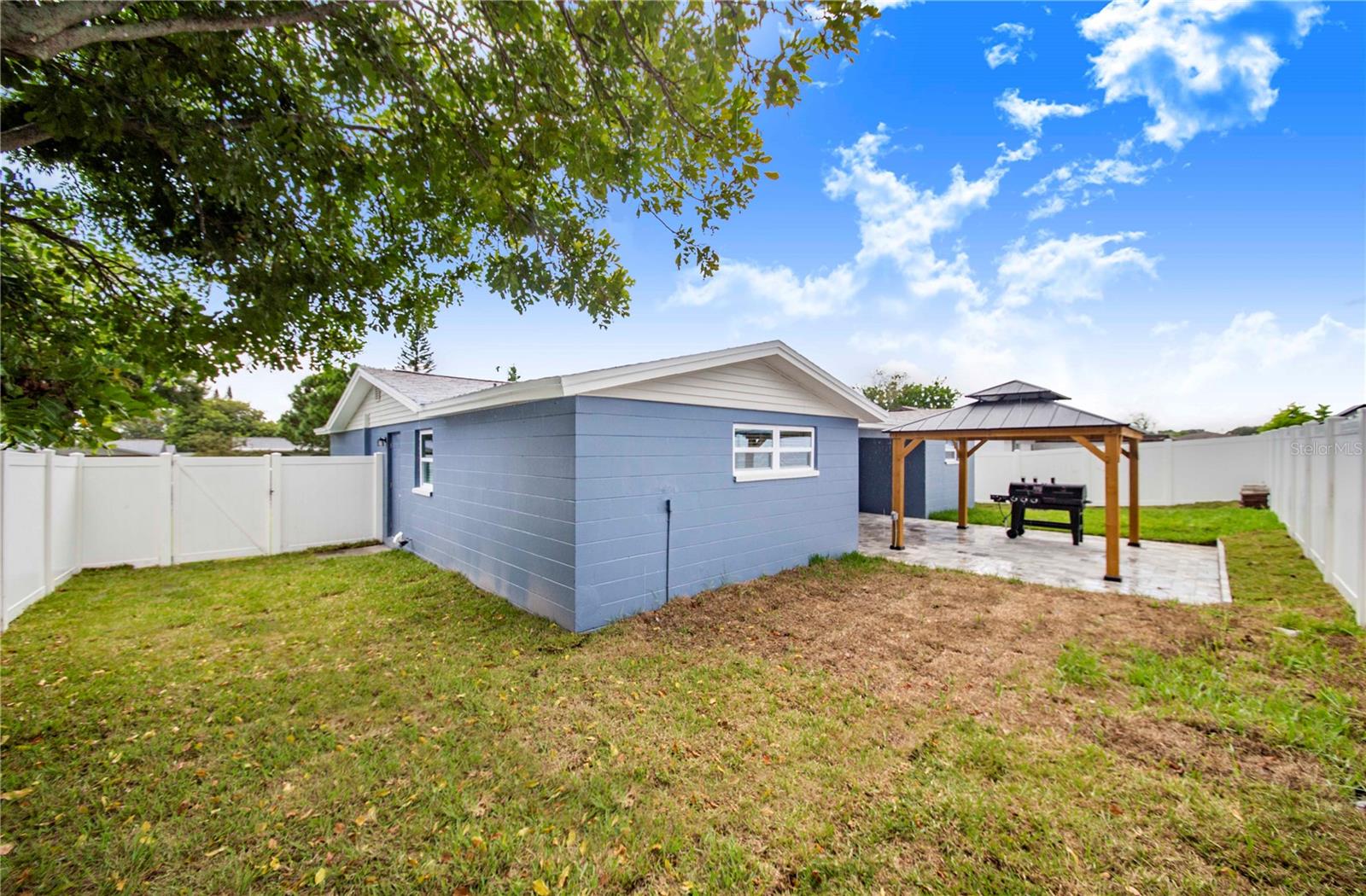 WINCHESTER PARK - Residential