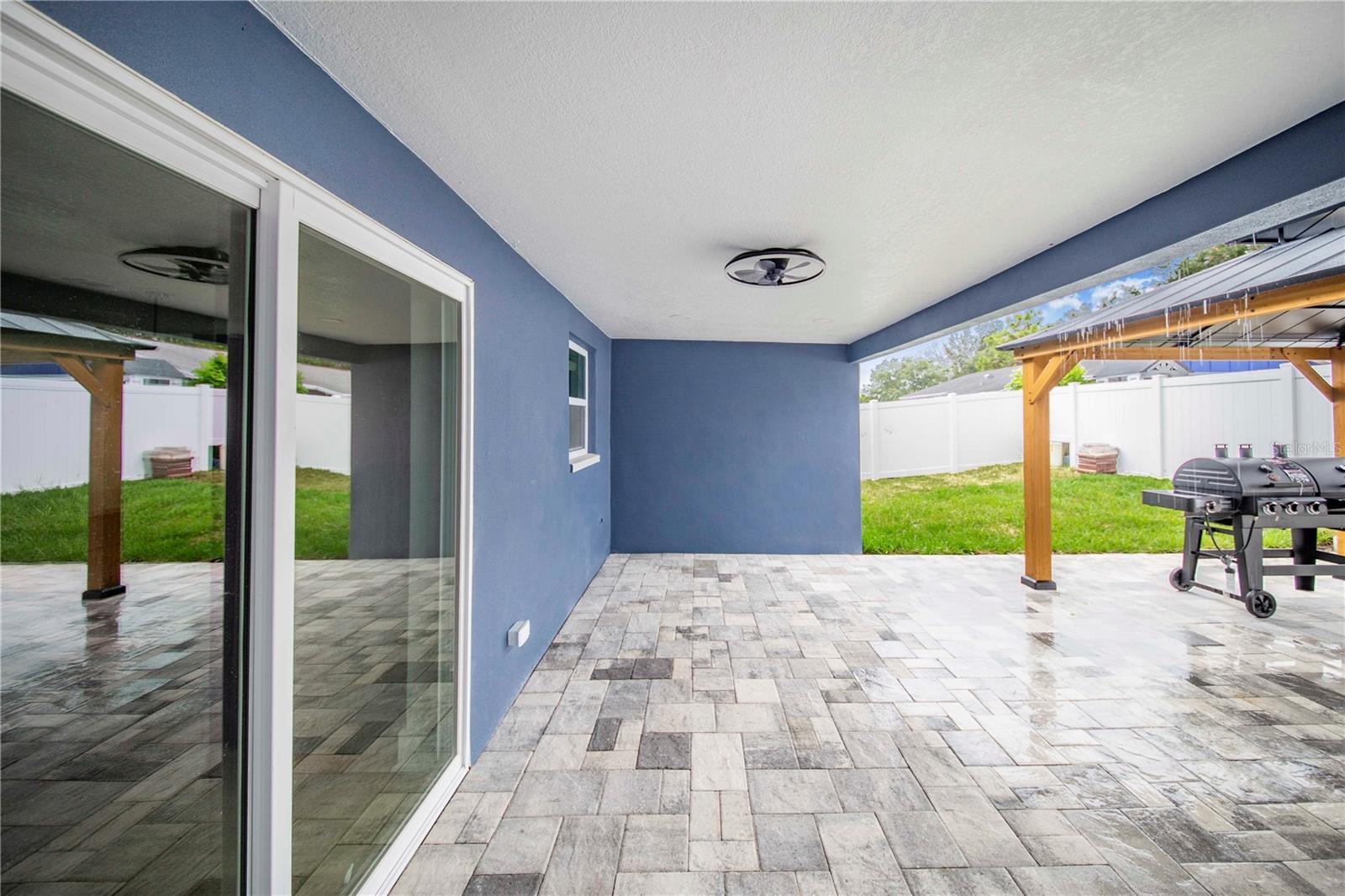 WINCHESTER PARK - Residential