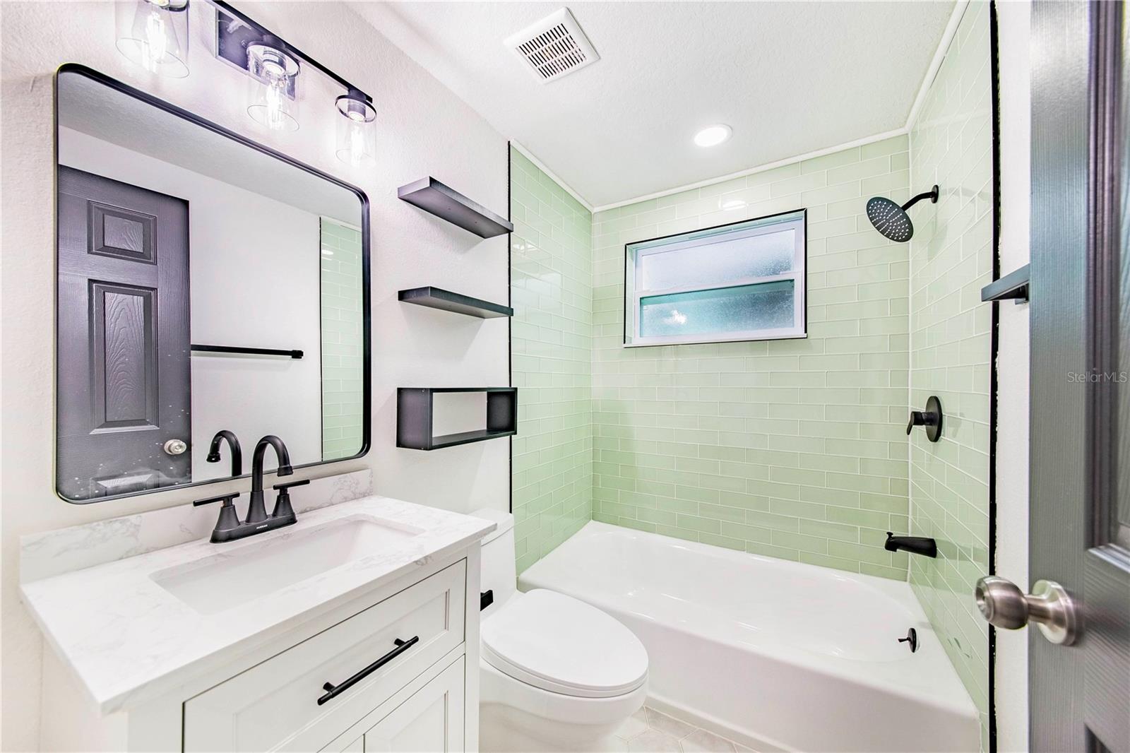 WINCHESTER PARK - Residential