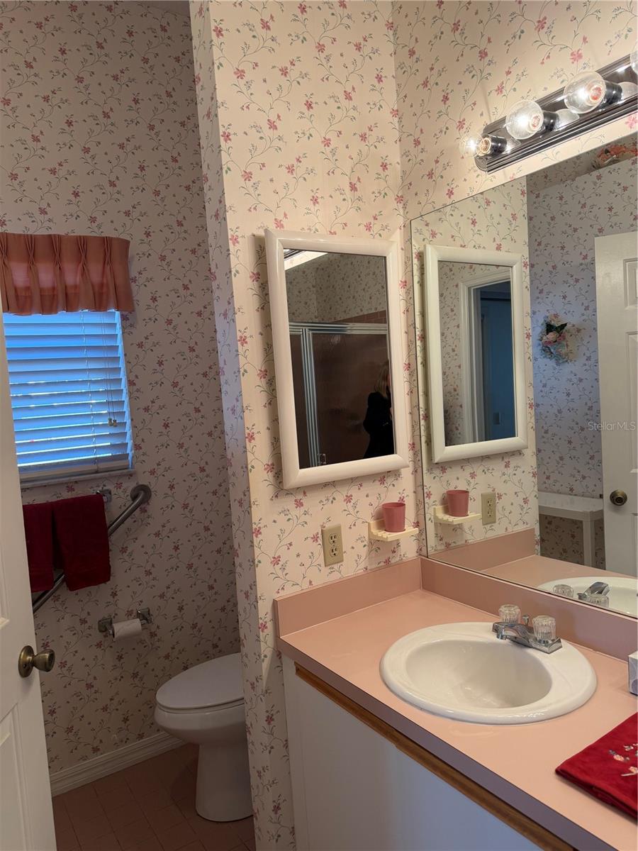 LADY LAKE ORANGE BLOSSOM GARDEN UNIT 14 (0396) - Residential