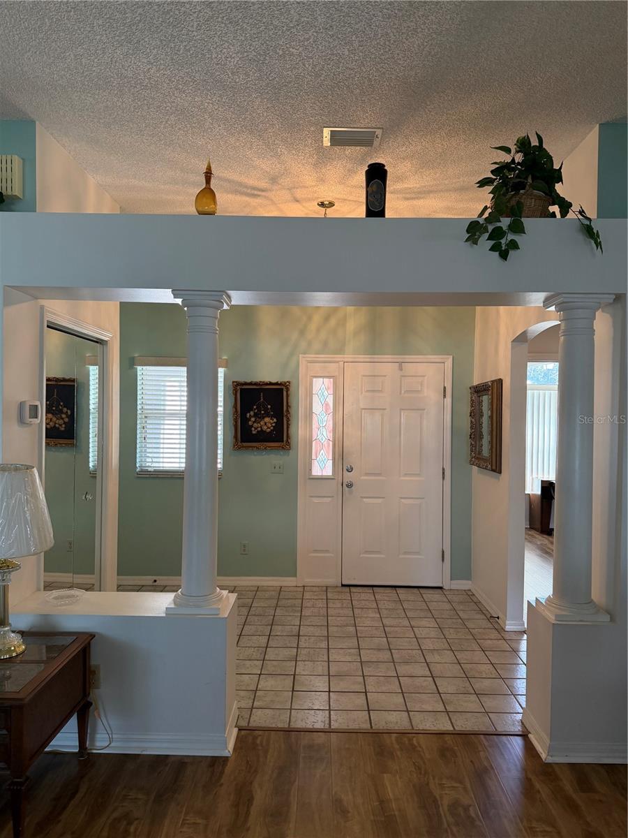 LADY LAKE ORANGE BLOSSOM GARDEN UNIT 14 (0396) - Residential