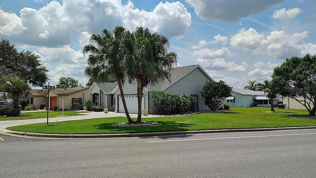 Photo of 1260 Granada Court, Lady Lake, FL 32159 (MLS # O6381511)