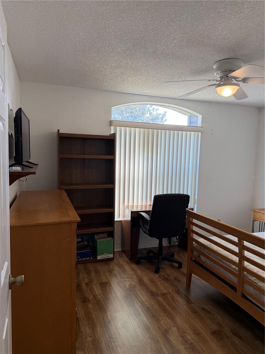 LADY LAKE ORANGE BLOSSOM GARDEN UNIT 14 (0396) - Residential