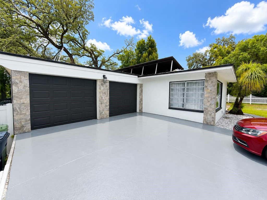 Photo of 8907 El Portal Drive, Tampa, FL 33604 (MLS # TB8539767)