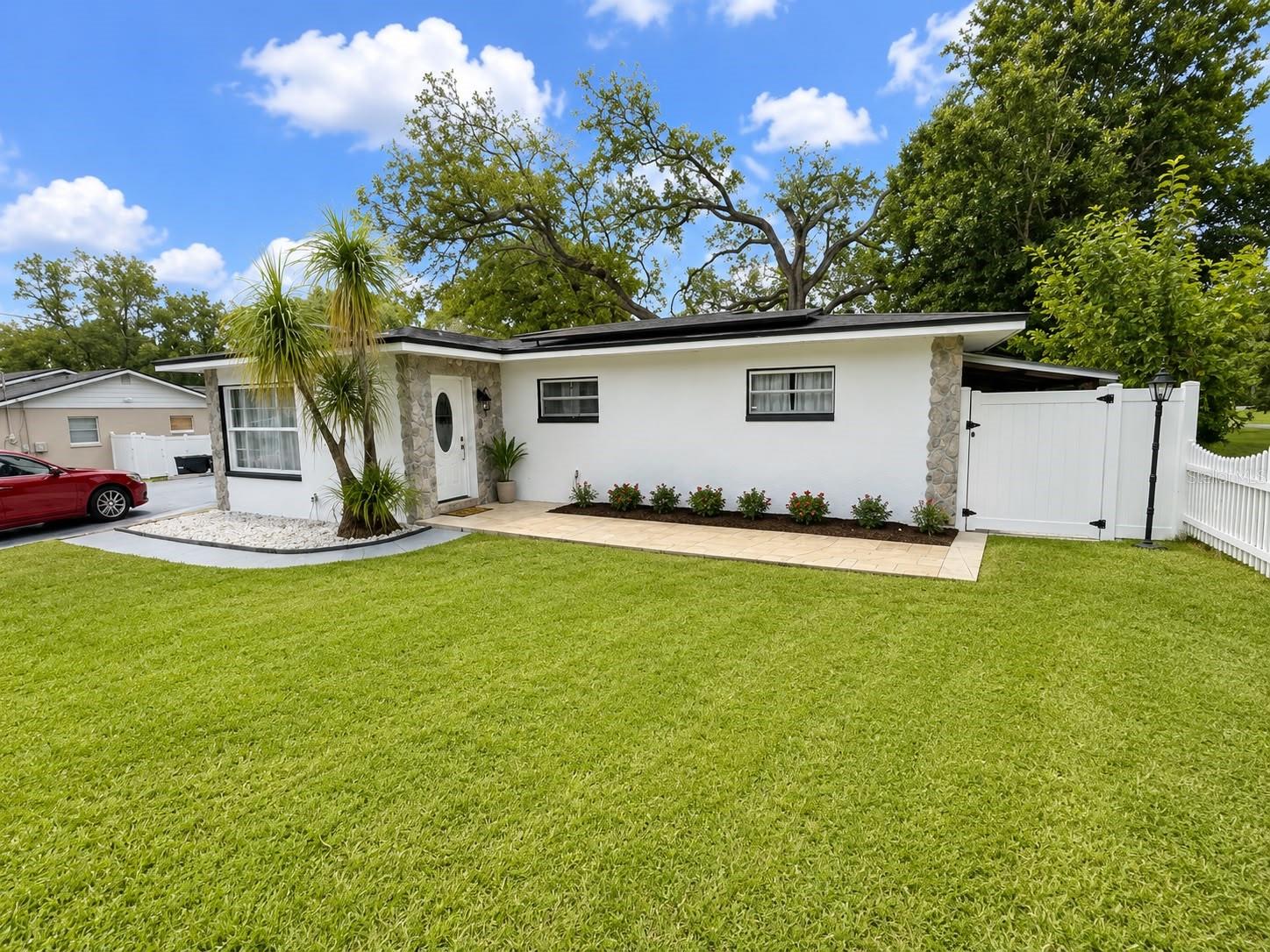 8907 EL PORTAL DRIVE