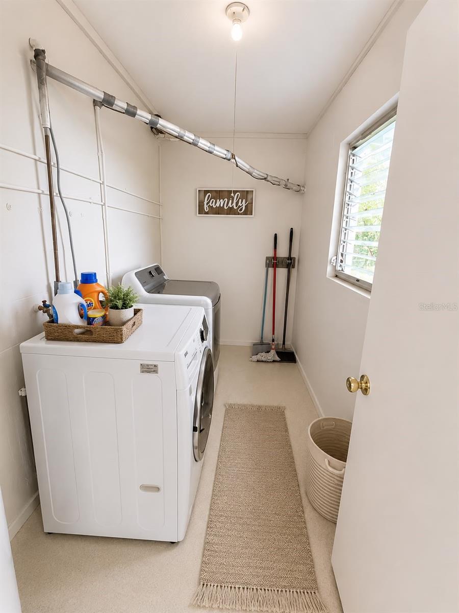 8907 EL PORTAL DRIVE