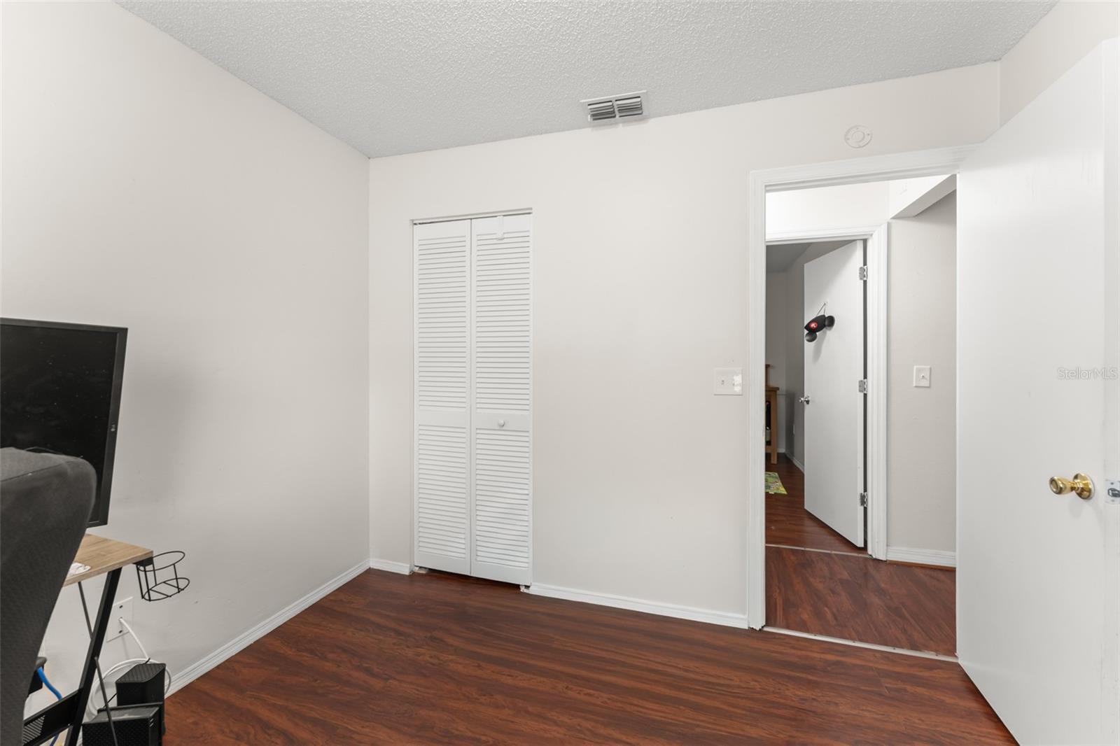 DELTONA LAKES UNIT 33 - Residential