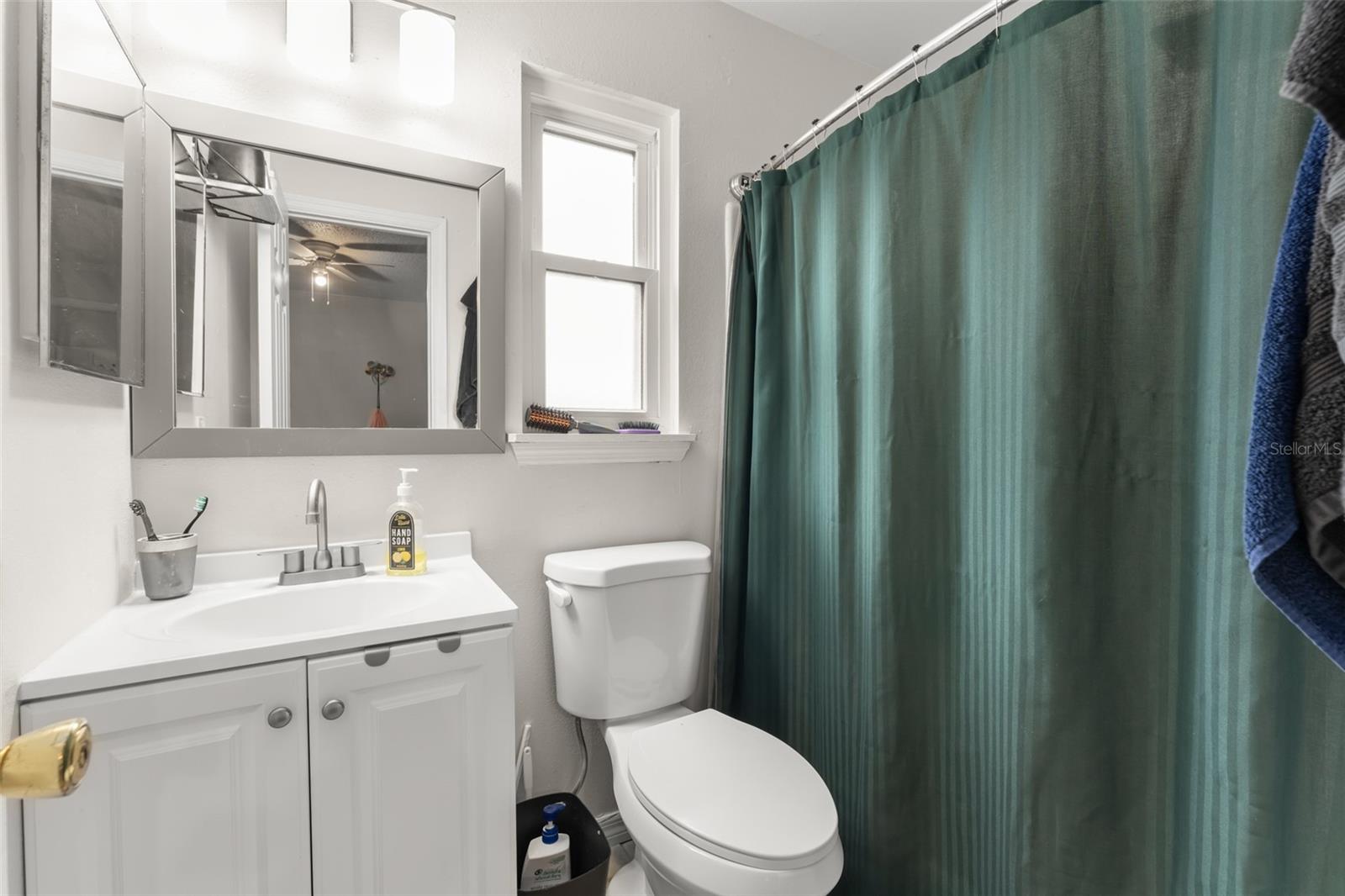 DELTONA LAKES UNIT 33 - Residential
