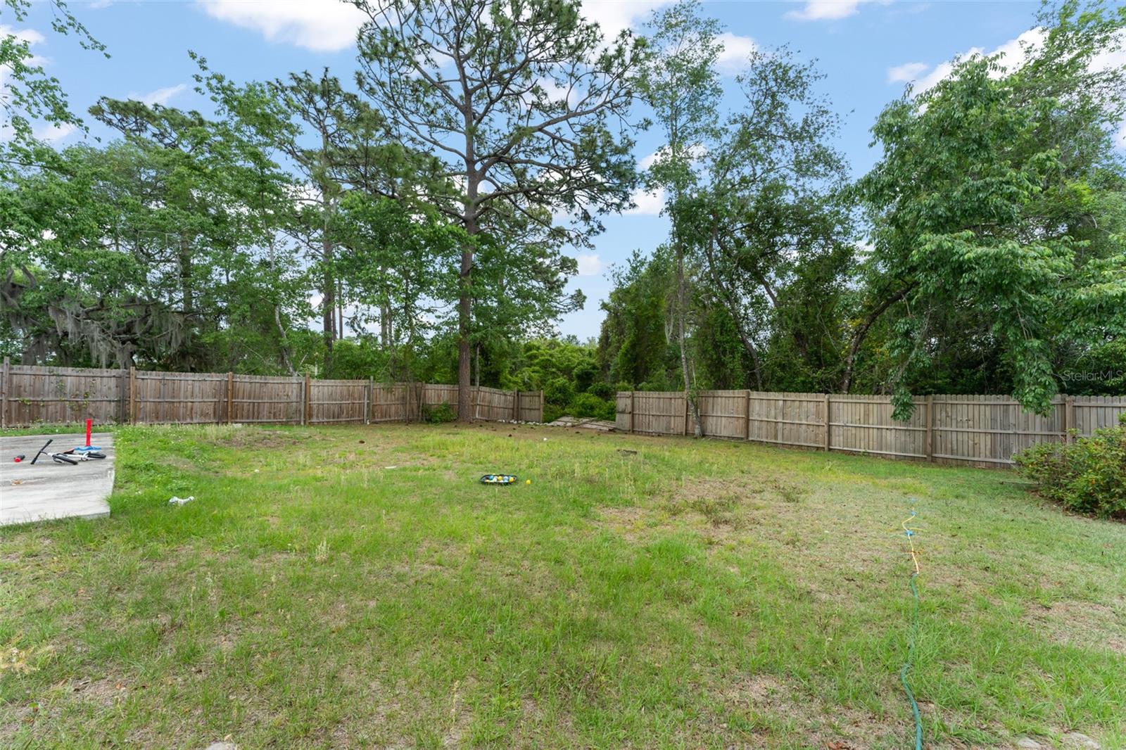 DELTONA LAKES UNIT 33 - Residential