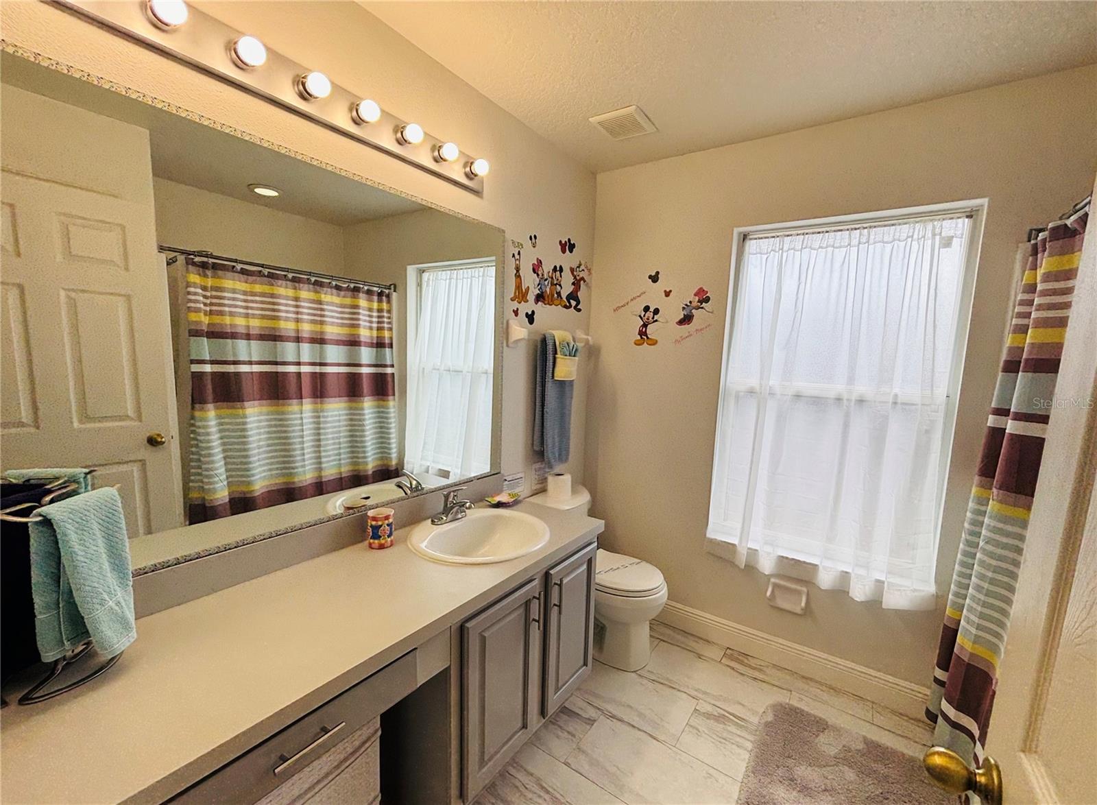 LAKE BERKLEY RESORT - Residential