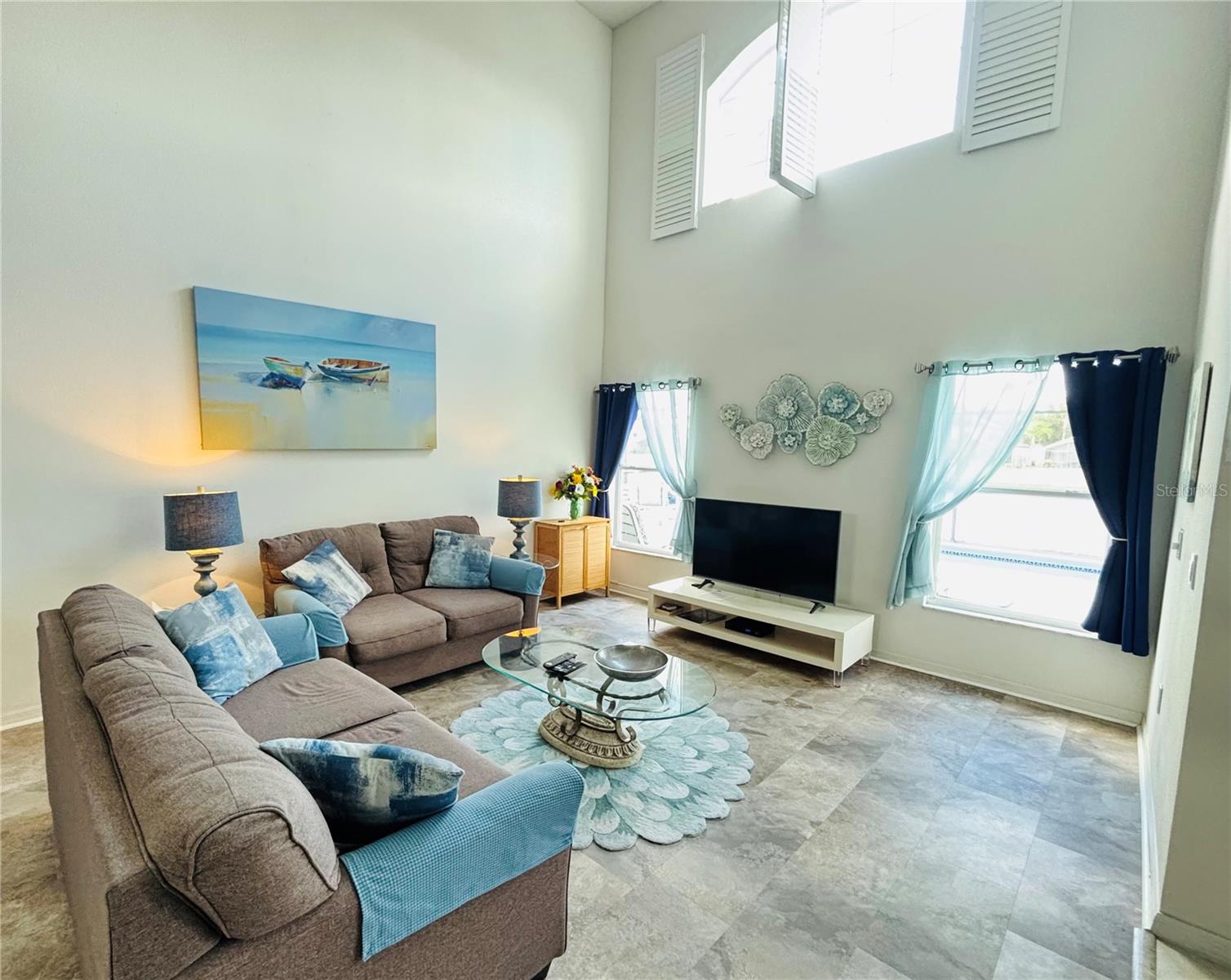 936 LAKE BERKLEY DRIVE