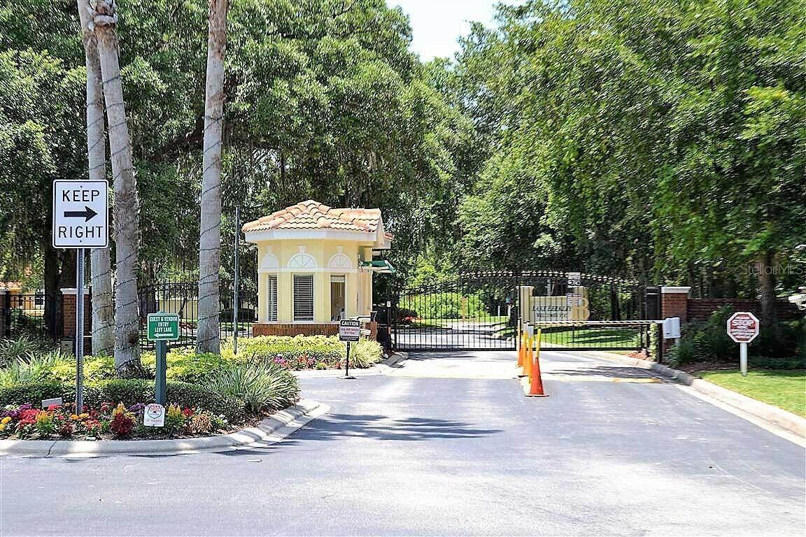 LAKE BERKLEY RESORT - Residential