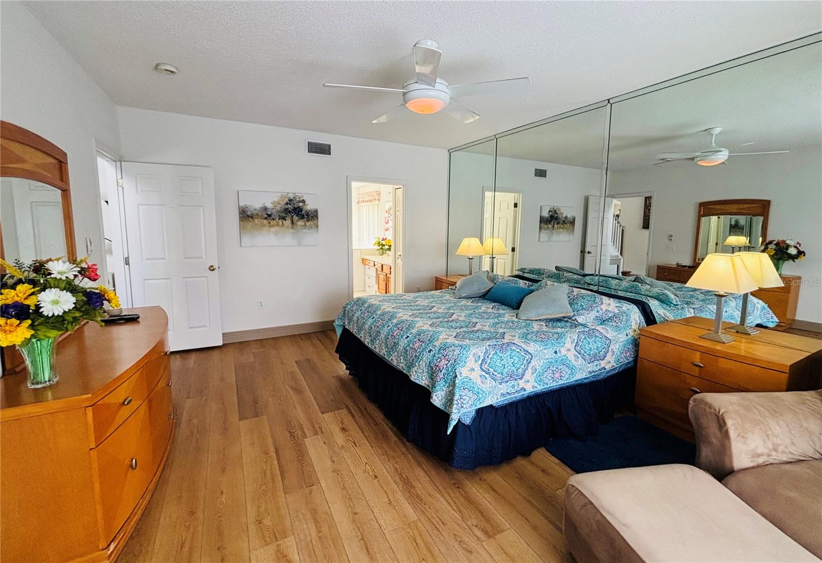 LAKE BERKLEY RESORT - Residential