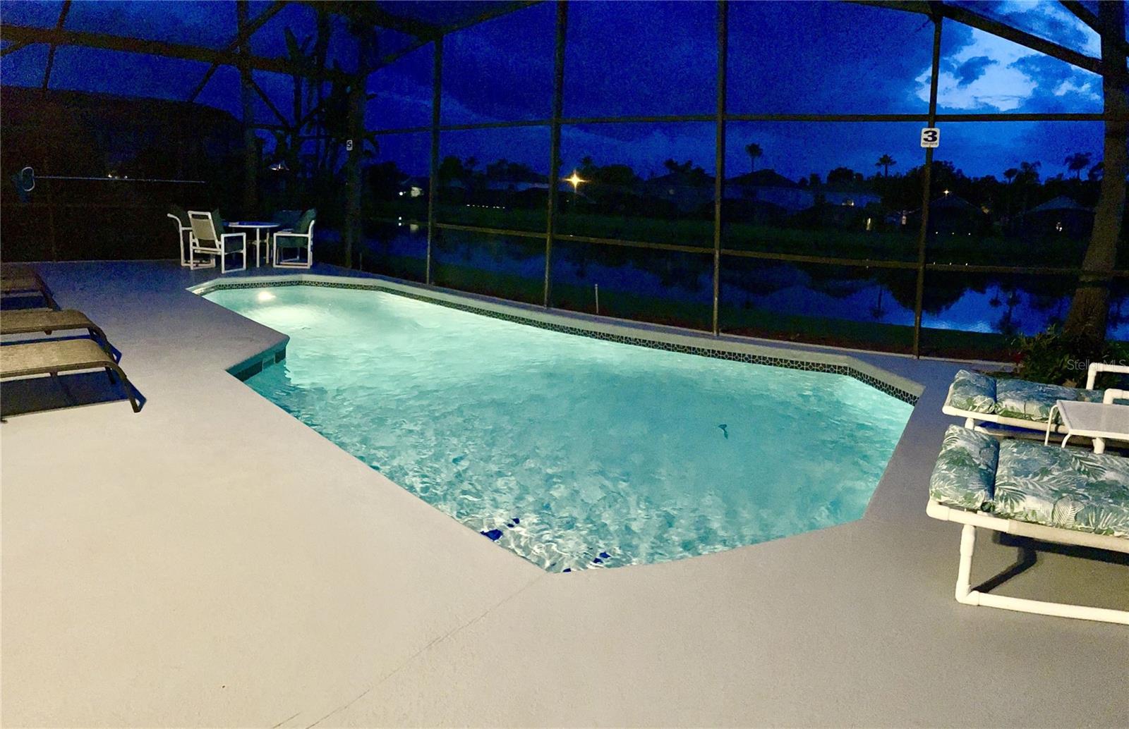 LAKE BERKLEY RESORT - Residential