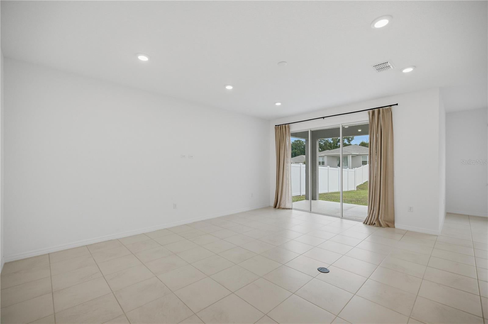 7118 SW 57TH LANE