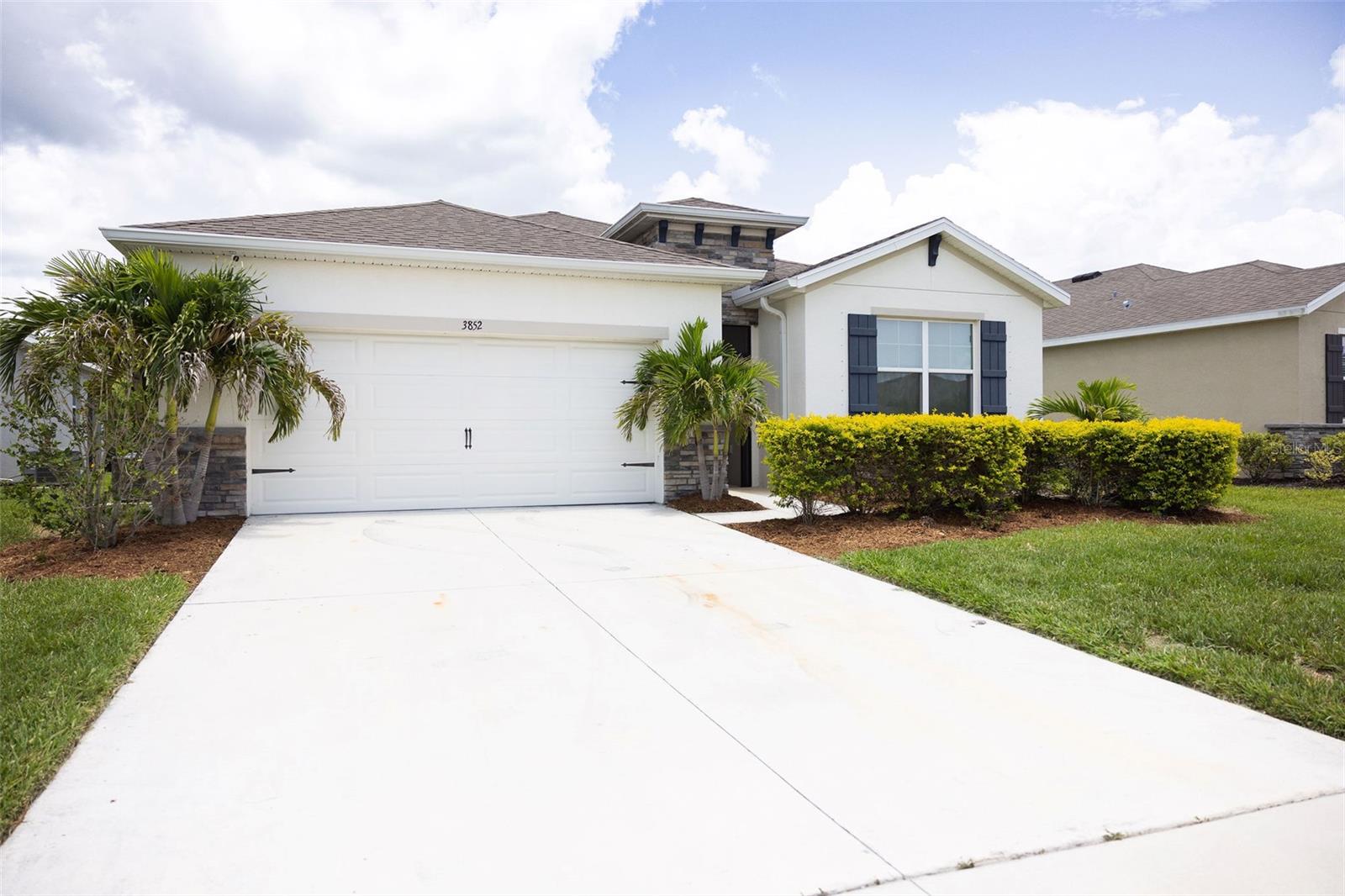 3852 MOSSY LIMB COURT