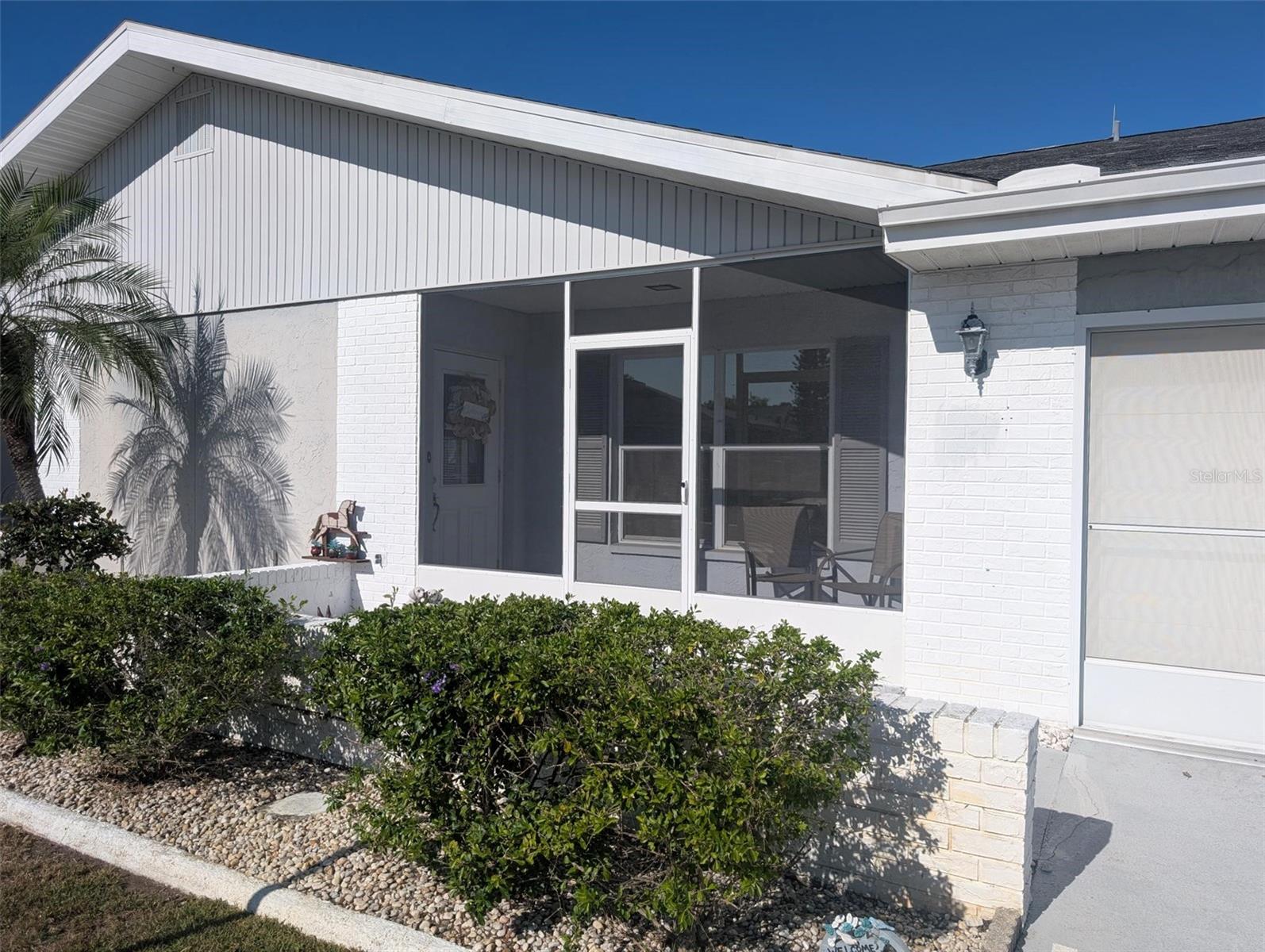 810 BLUEWATER DRIVE