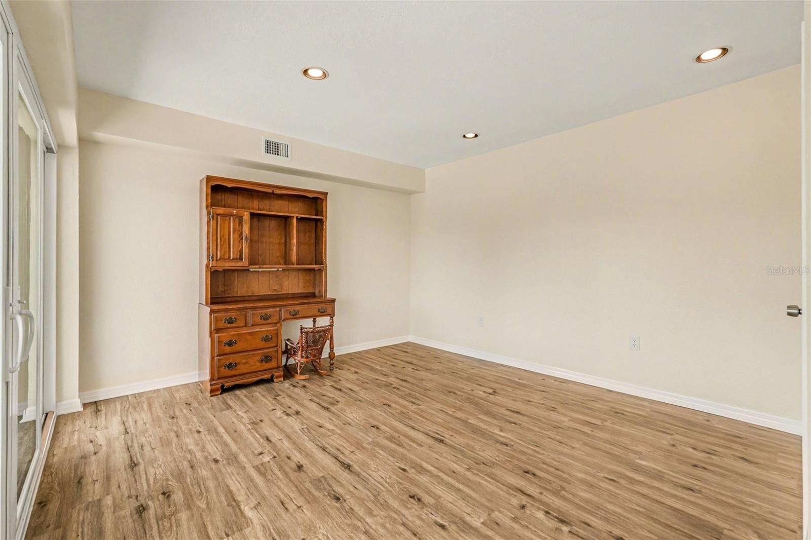 GULF HARBORS SEA FOREST - Residential