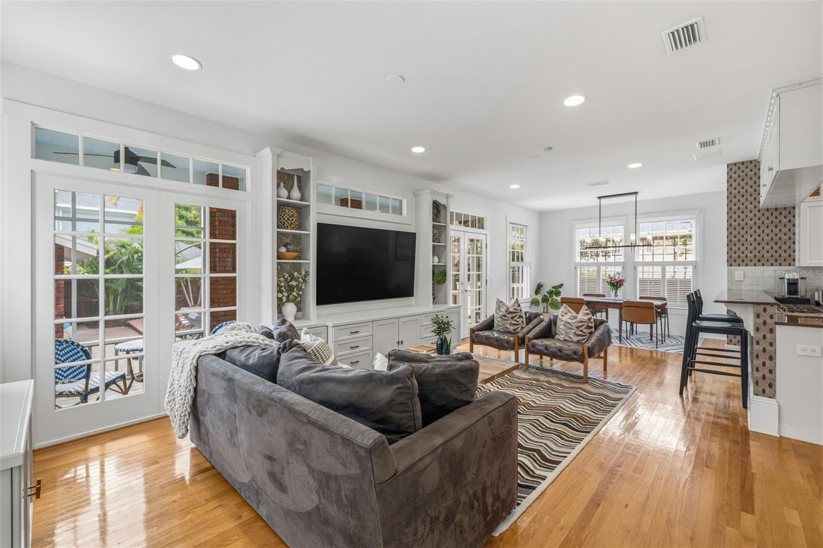 WEST HYDE PARK - Residential