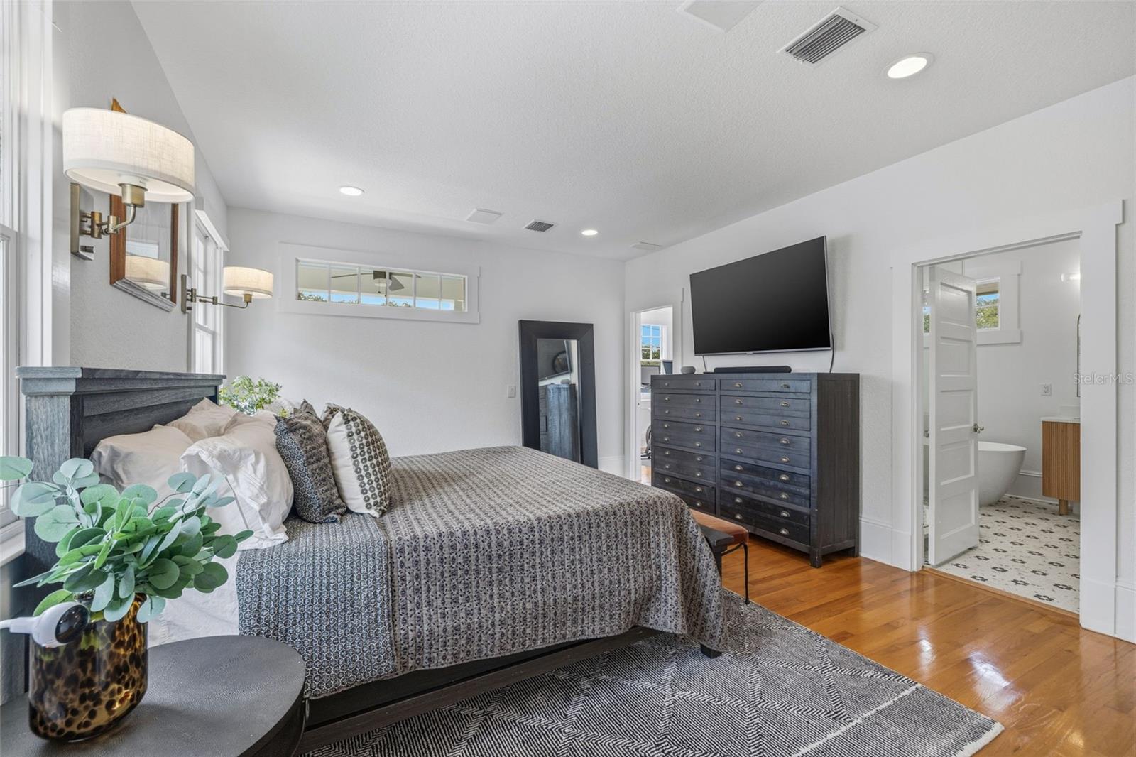 WEST HYDE PARK - Residential
