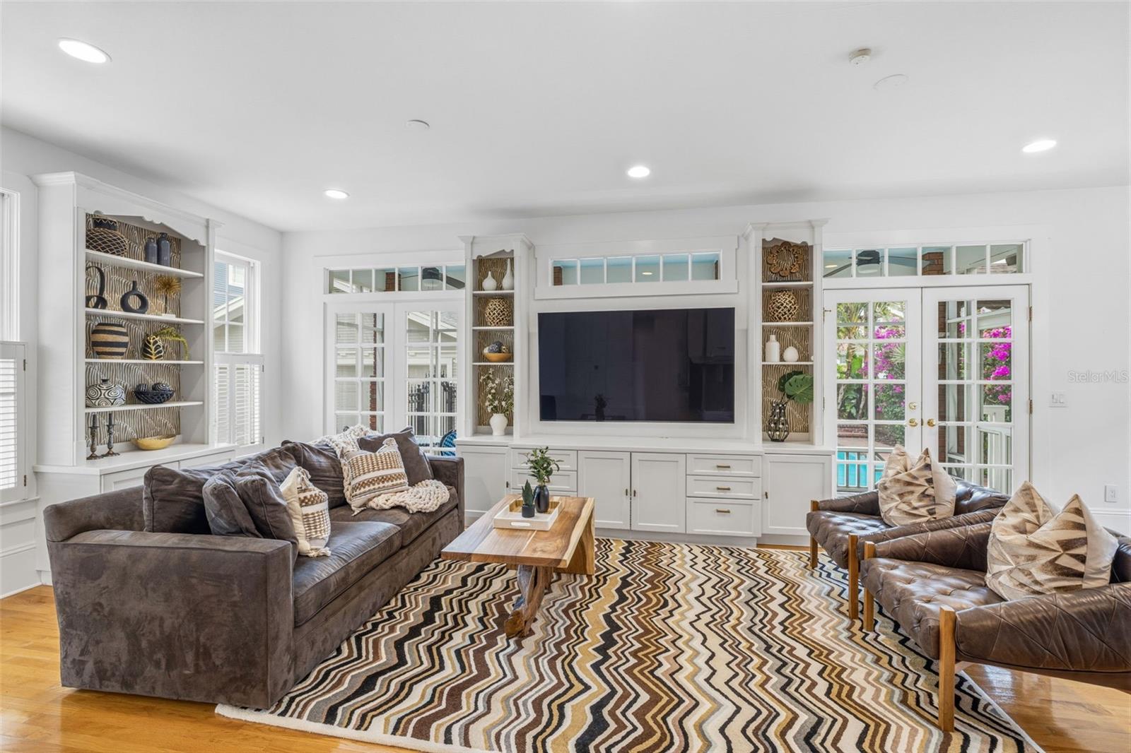 WEST HYDE PARK - Residential
