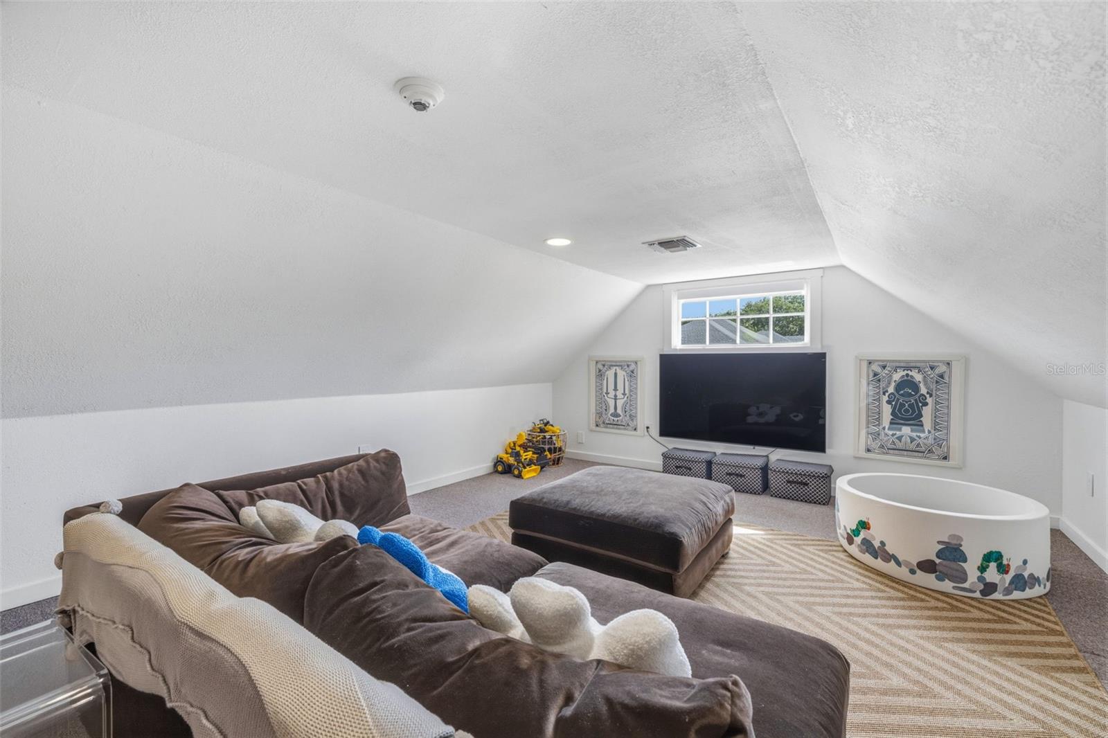 WEST HYDE PARK - Residential