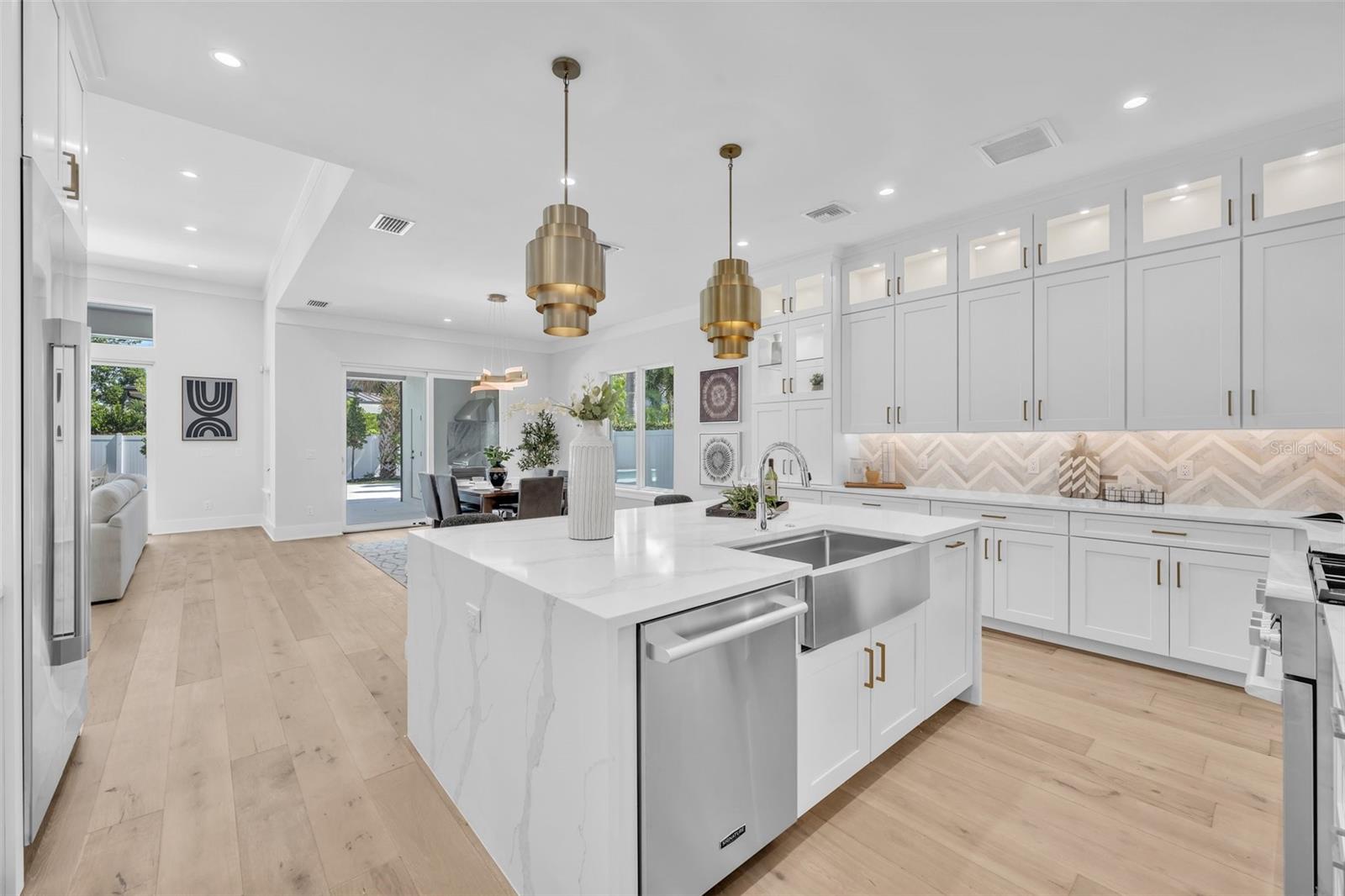 COMSTOCK PARK - Residential