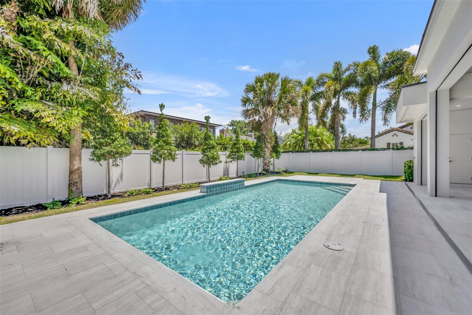 COMSTOCK PARK - Residential