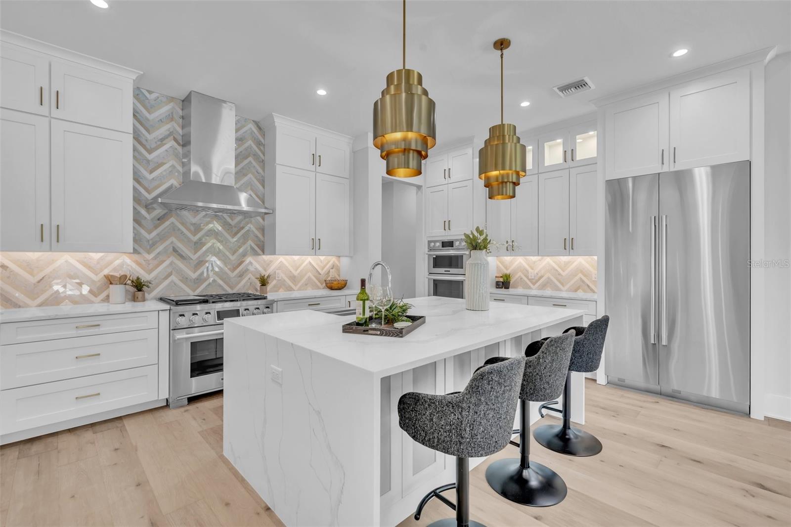 COMSTOCK PARK - Residential