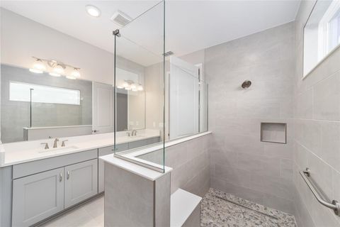 Tiny photo for 10305 SW 105th Terrace, Ocala, FL 34481 (MLS # OM711569)