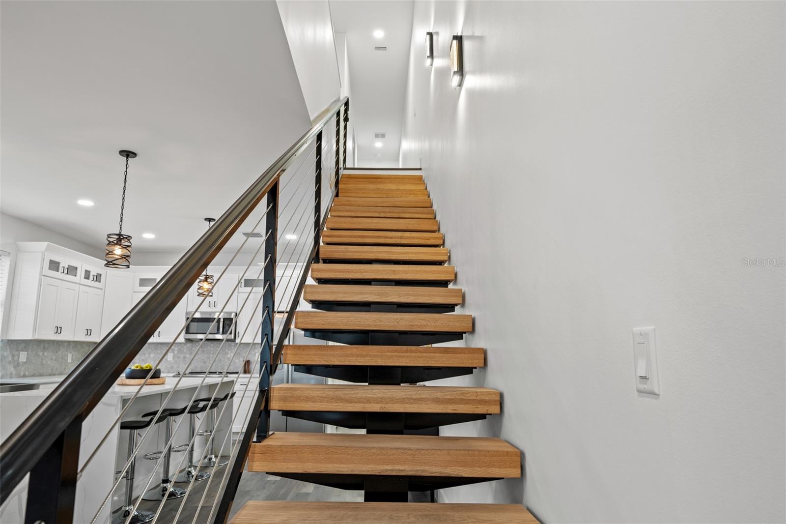 LATITUDES IN THE PARK TWNHMS - Residential