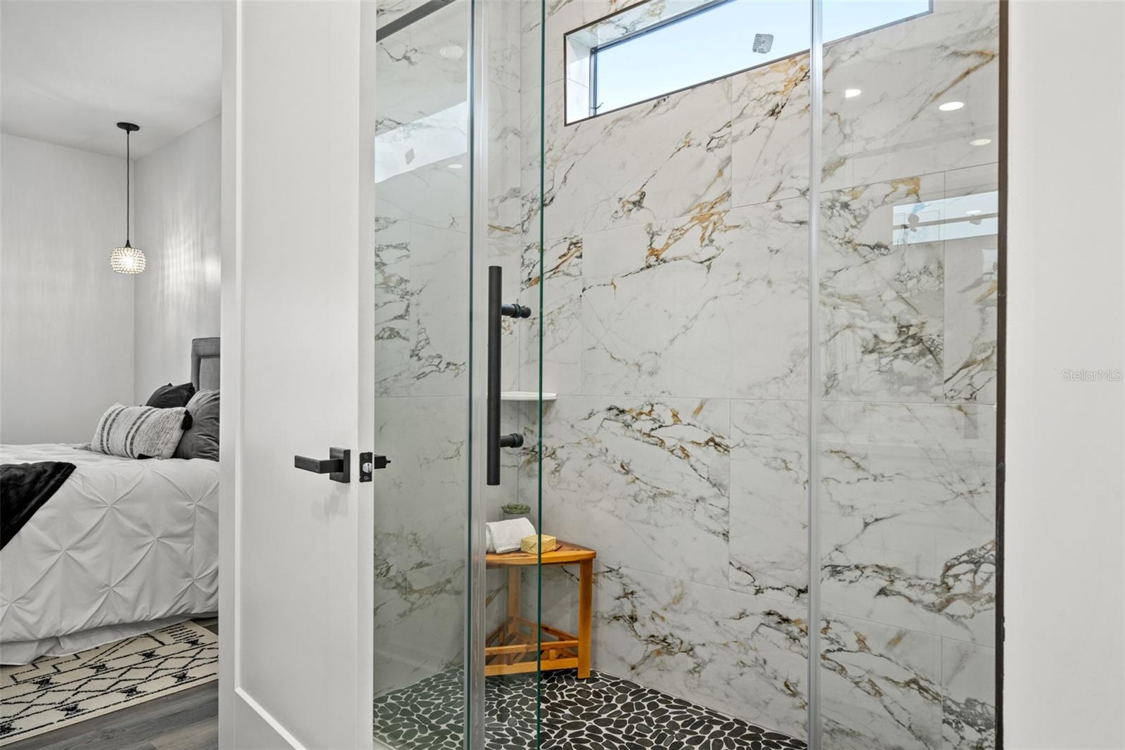 LATITUDES IN THE PARK TWNHMS - Residential