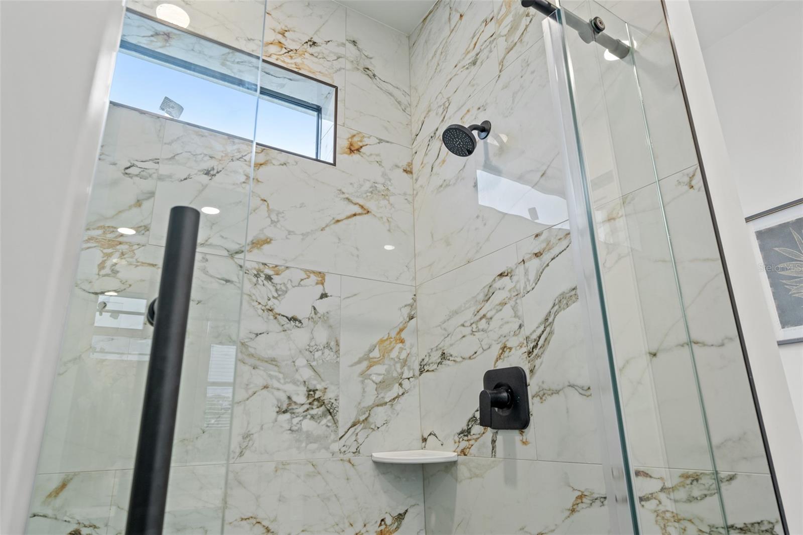 LATITUDES IN THE PARK TWNHMS - Residential