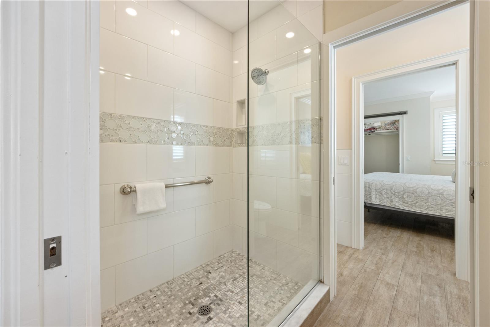 SHORE ACRES SECOND ADD - Residential