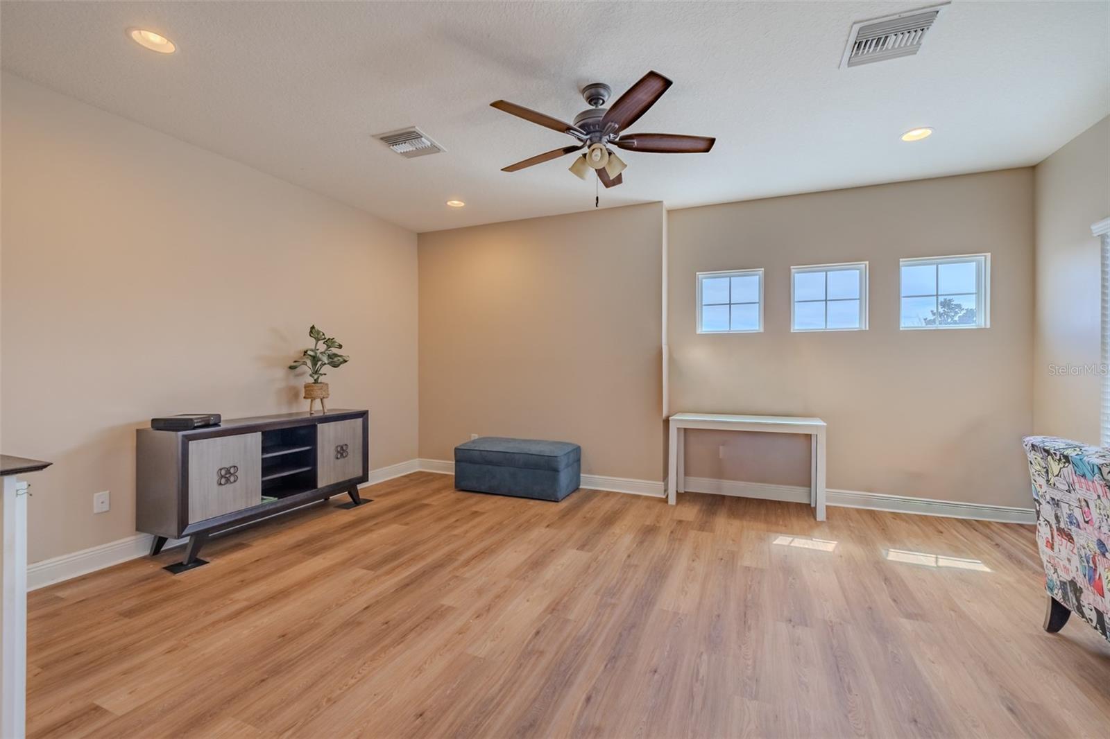 FISHHAWK RANCH WEST PH 1B/1C - Residential