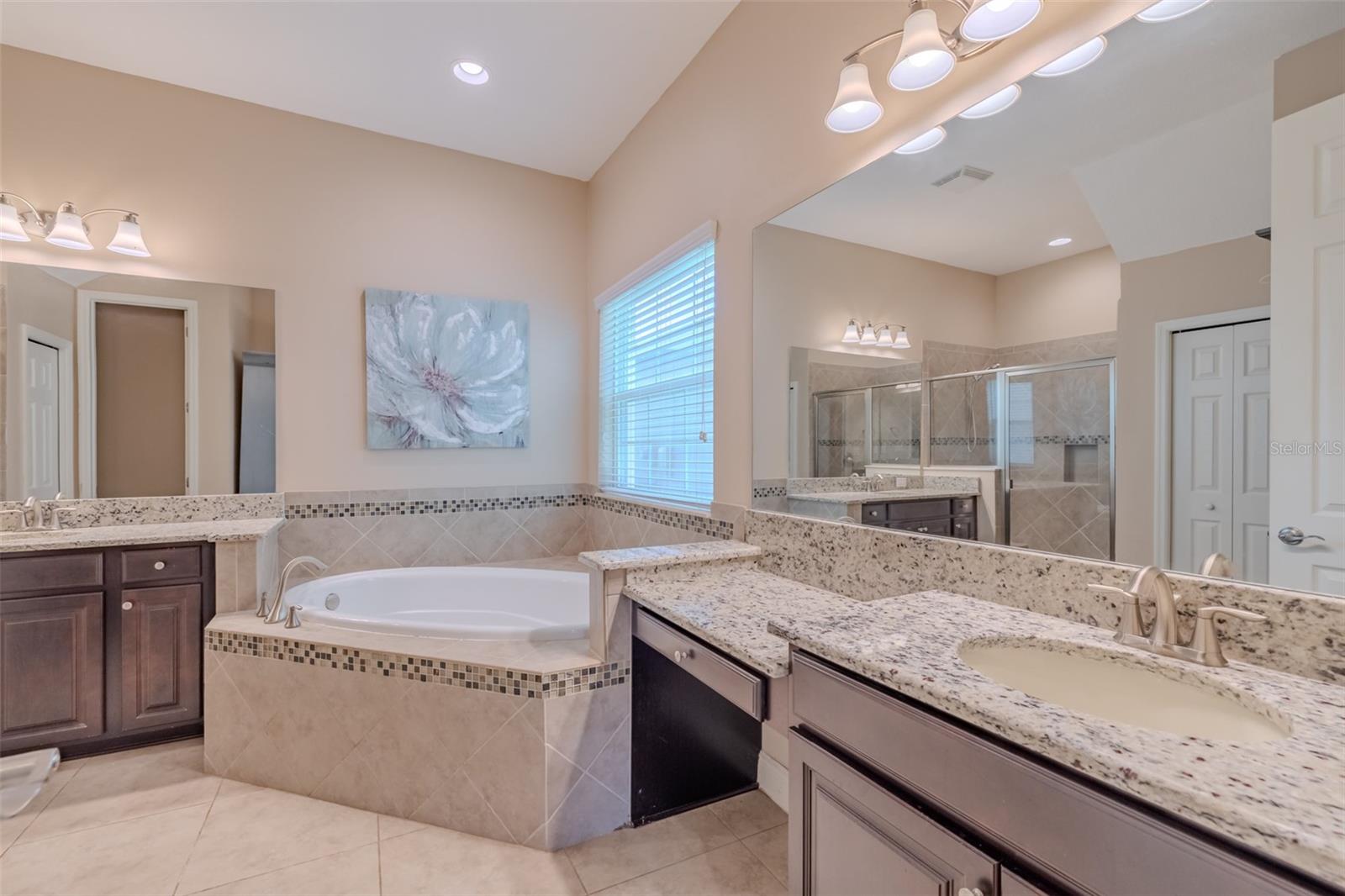 FISHHAWK RANCH WEST PH 1B/1C - Residential